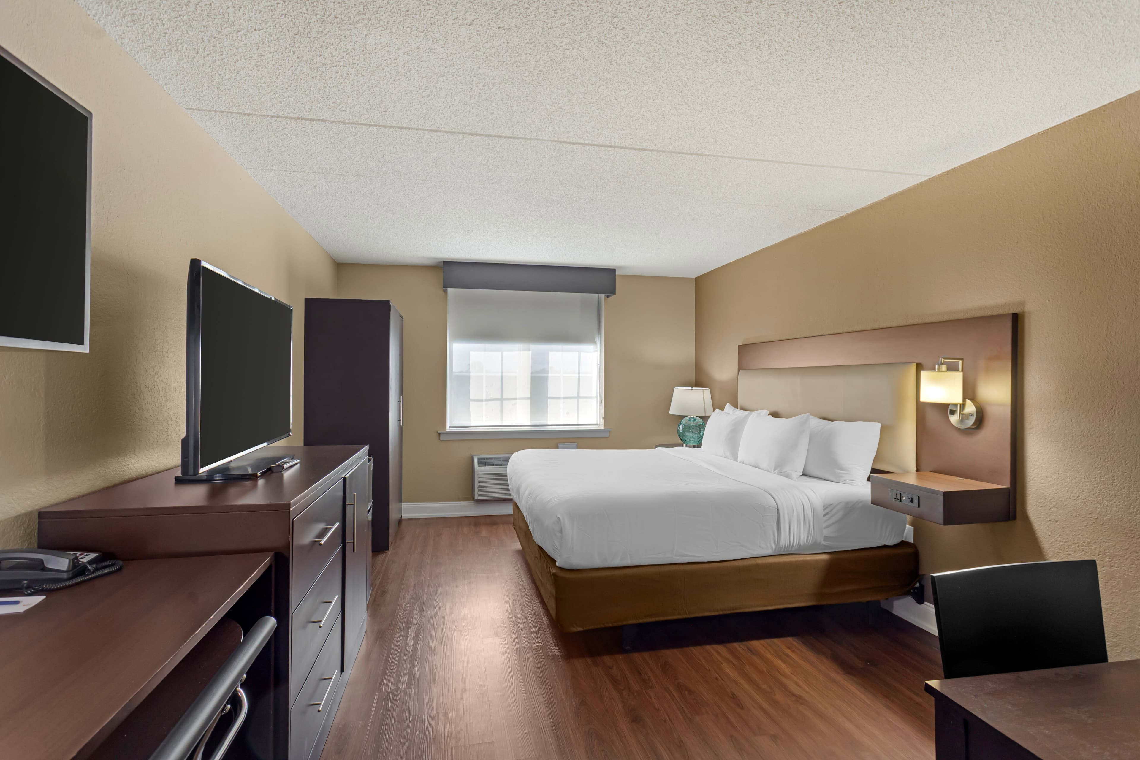 Comfort Inn & Suites Pottstown Eastern Gateway — 16