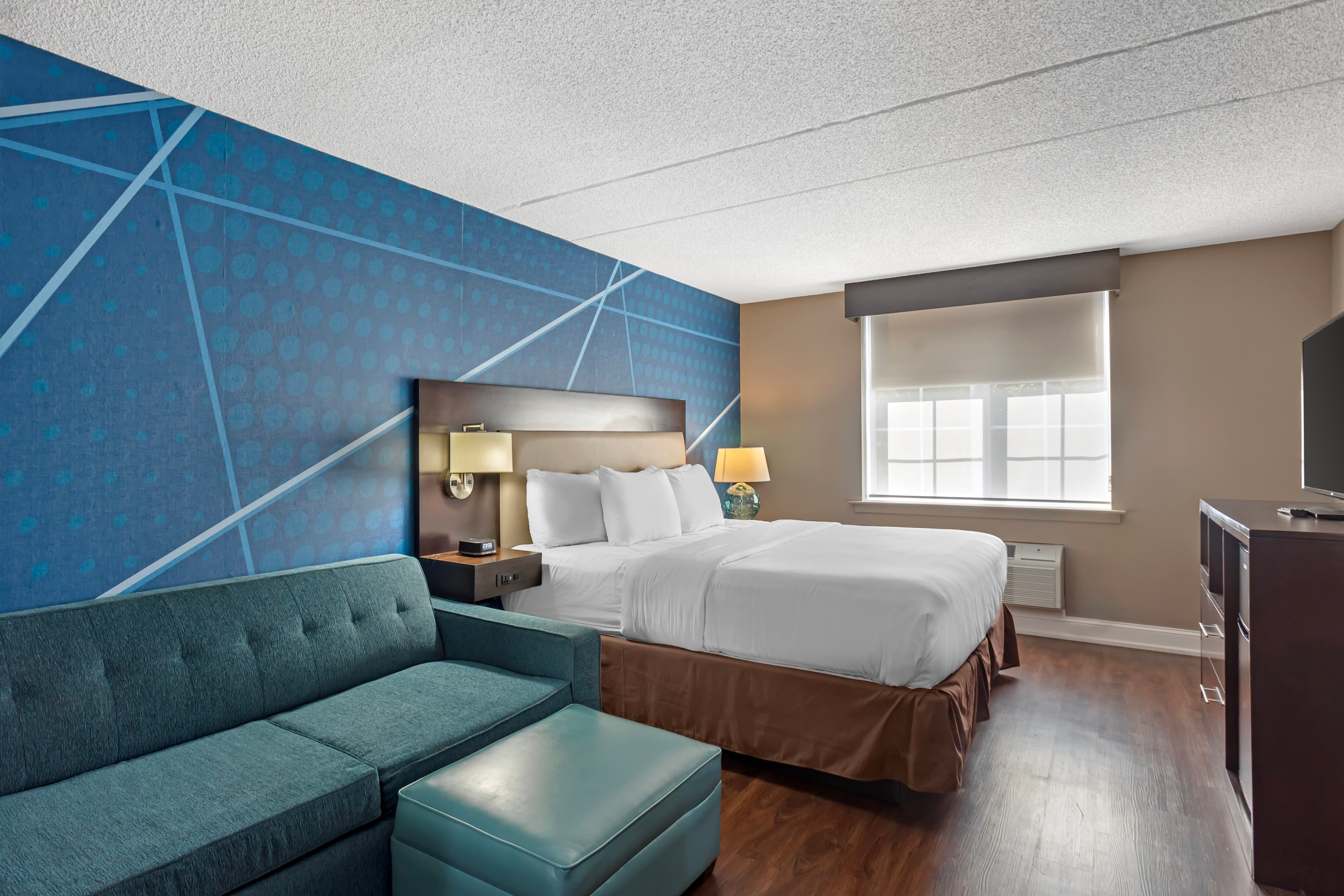 Comfort Inn & Suites Pottstown Eastern Gateway — 26