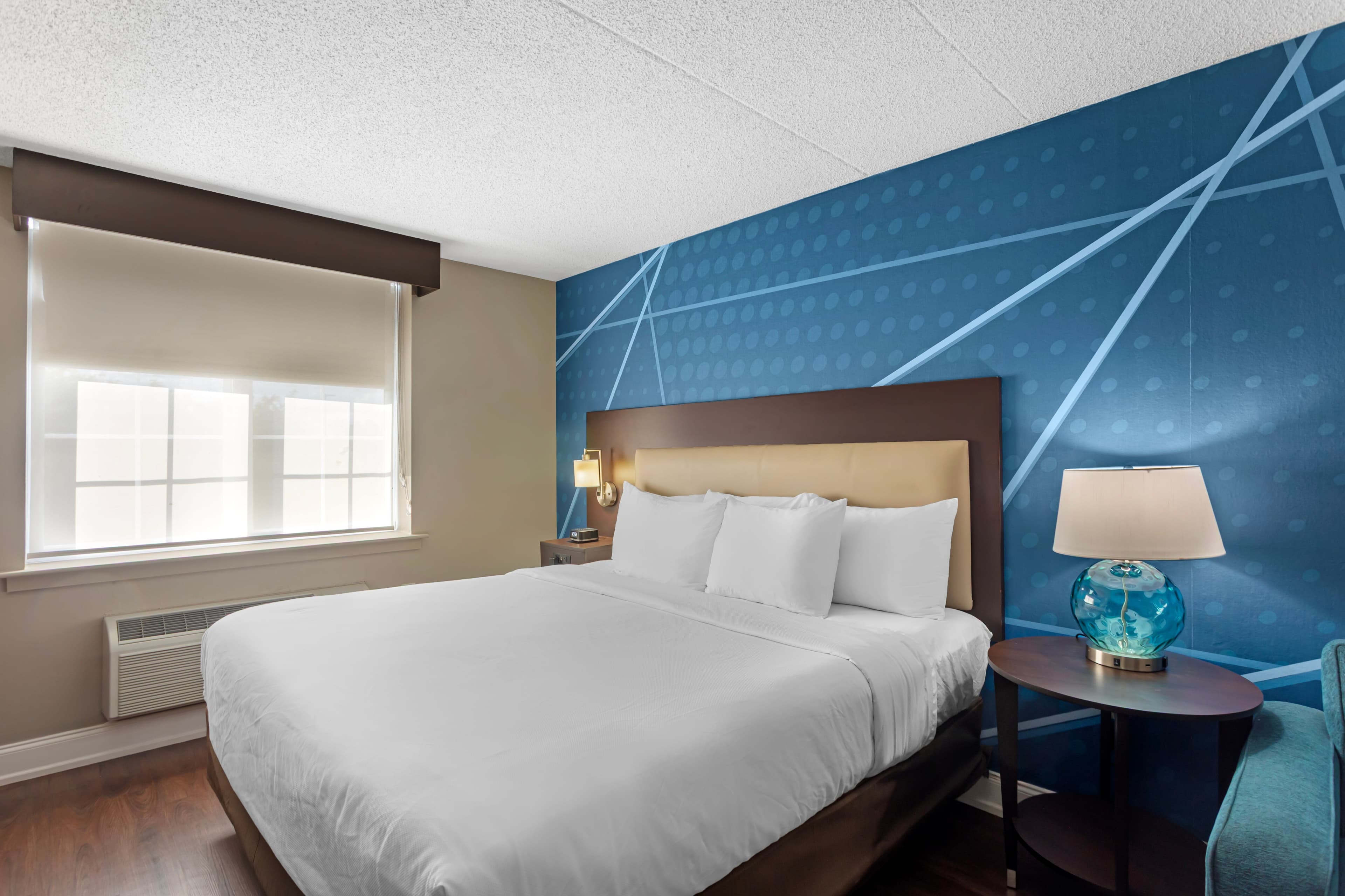 Comfort Inn & Suites Pottstown Eastern Gateway — 29