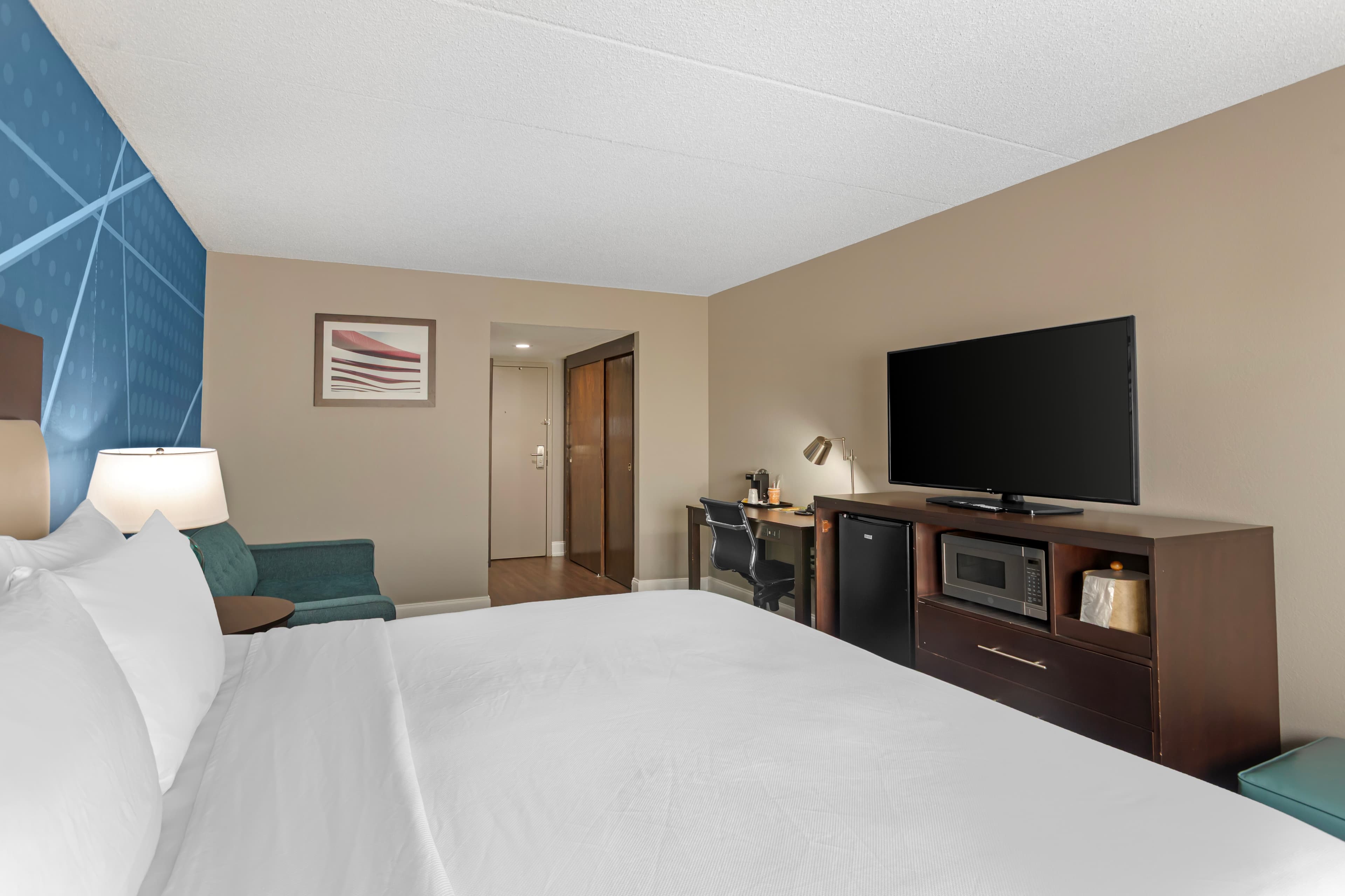 Comfort Inn & Suites Pottstown Eastern Gateway — 30