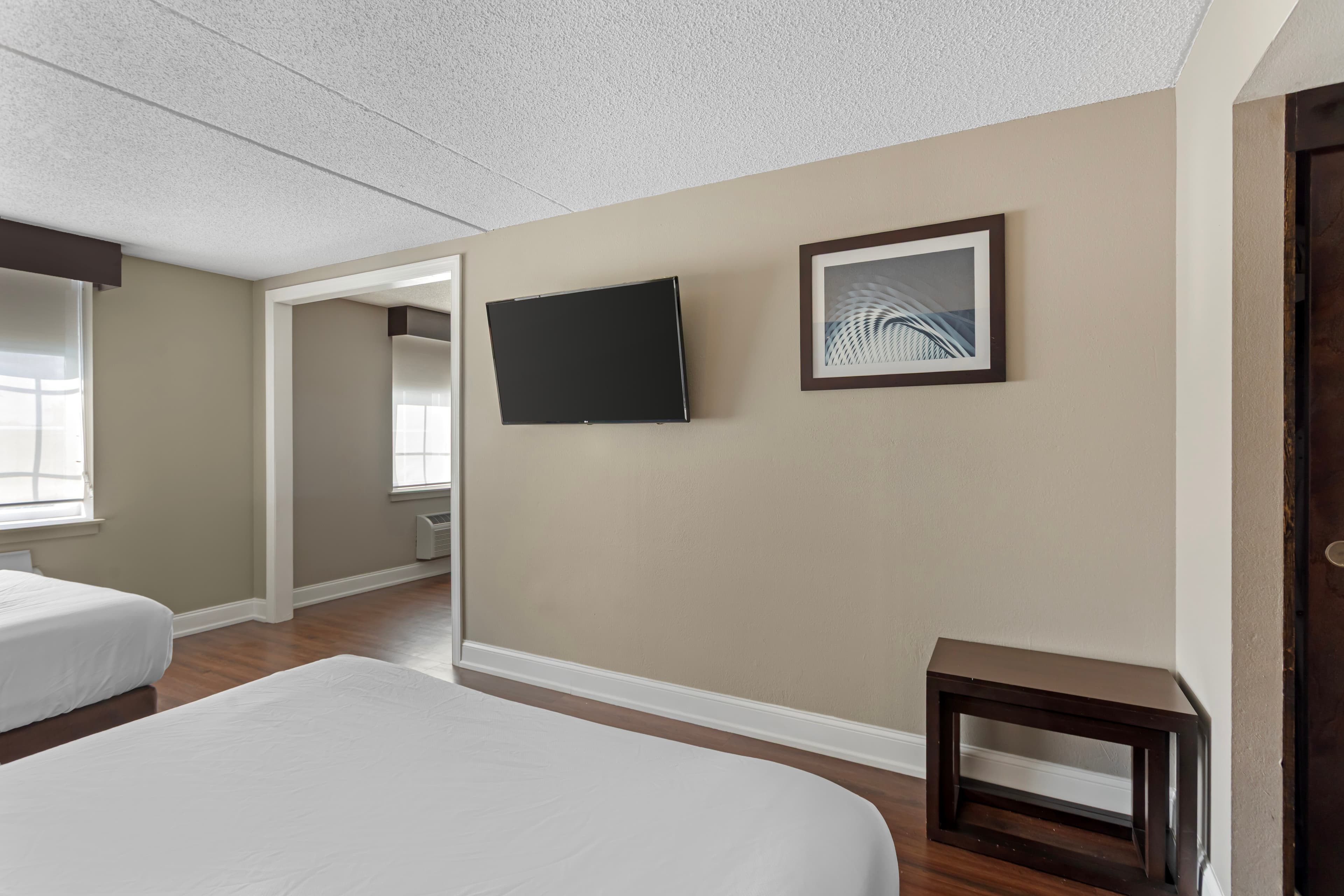 Comfort Inn & Suites Pottstown Eastern Gateway — 37