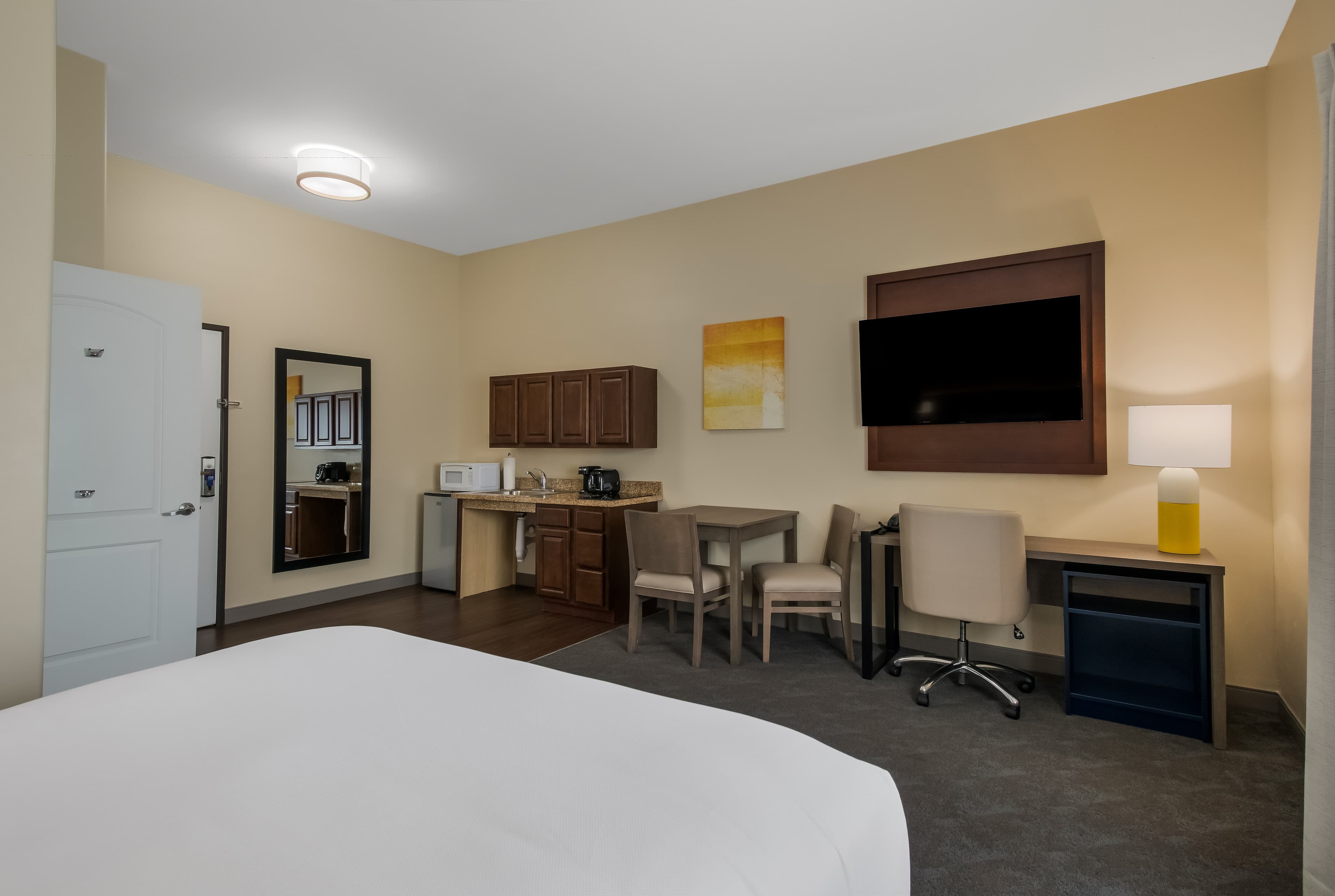 Comfort Inn & Suites Barnesville - Frackville — 9