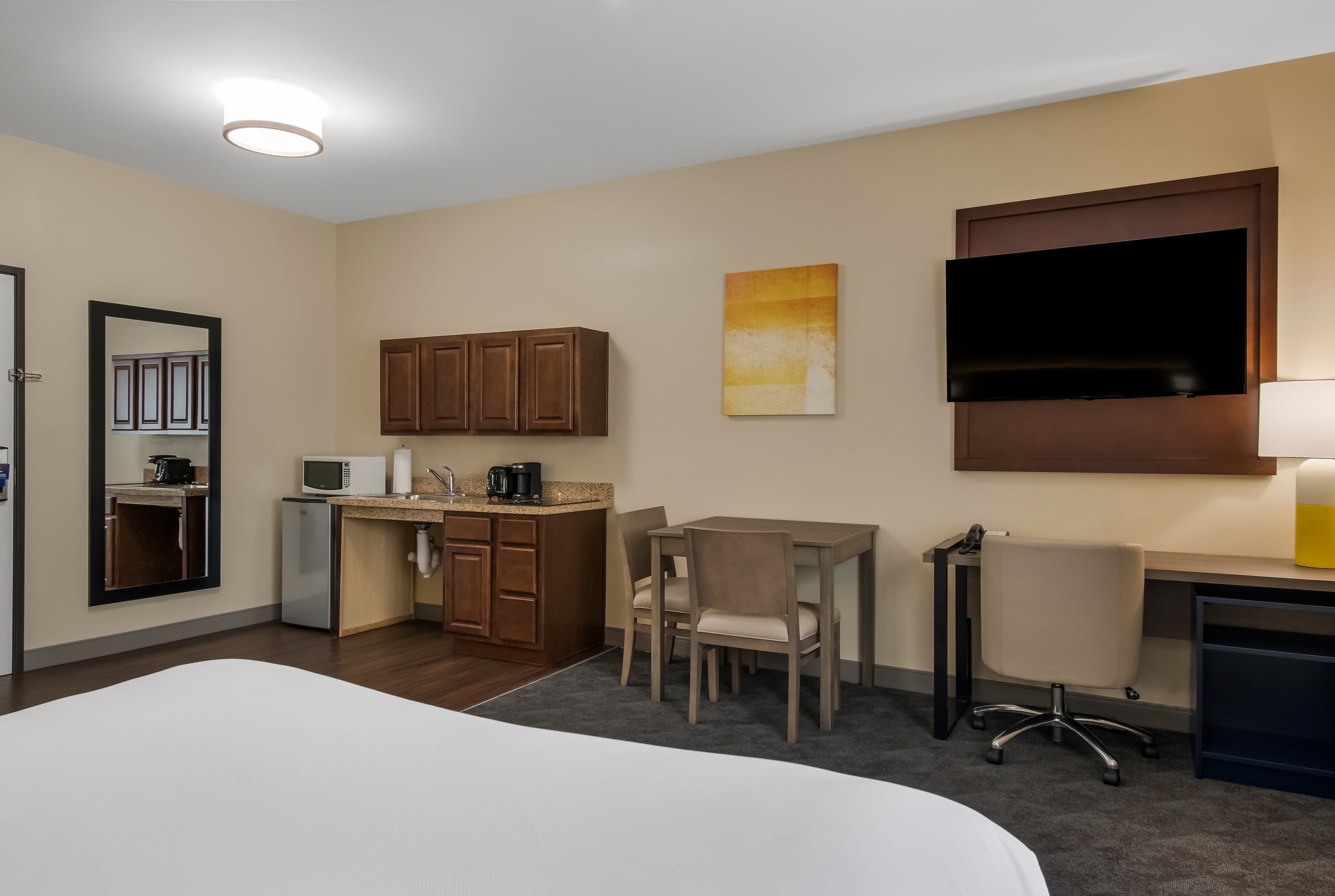 Comfort Inn & Suites Barnesville - Frackville - Image 5