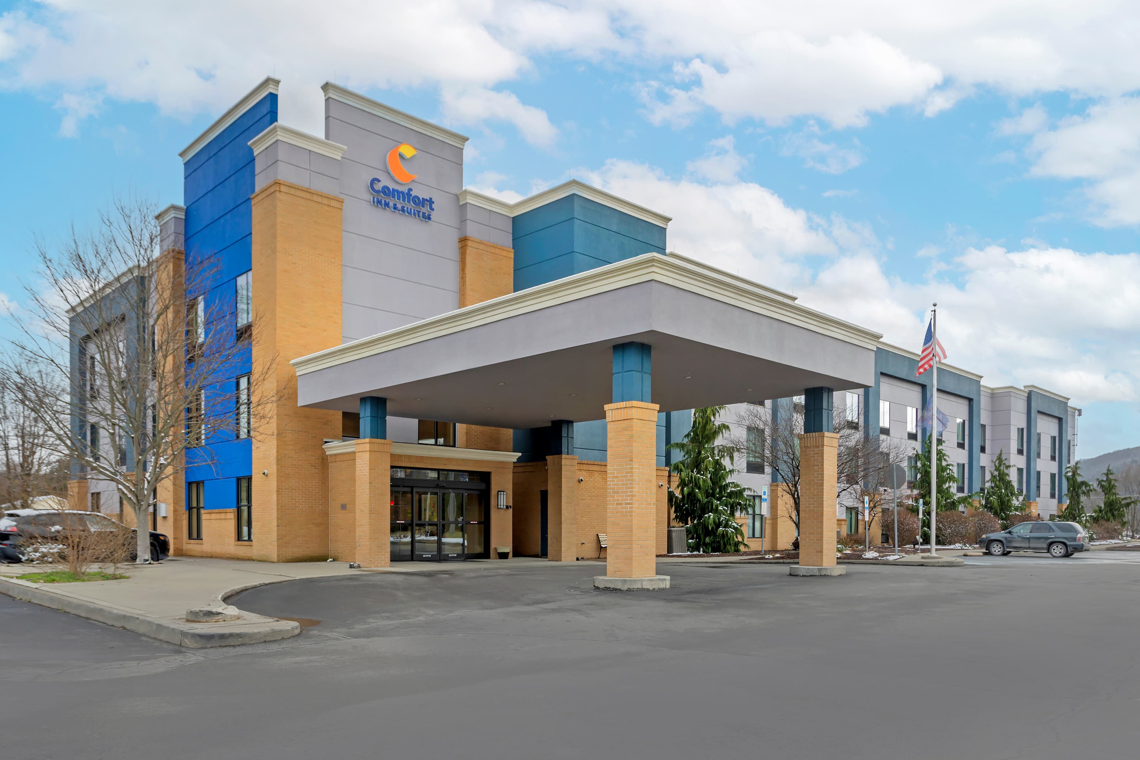 Comfort Inn & Suites Sayre - Image 1