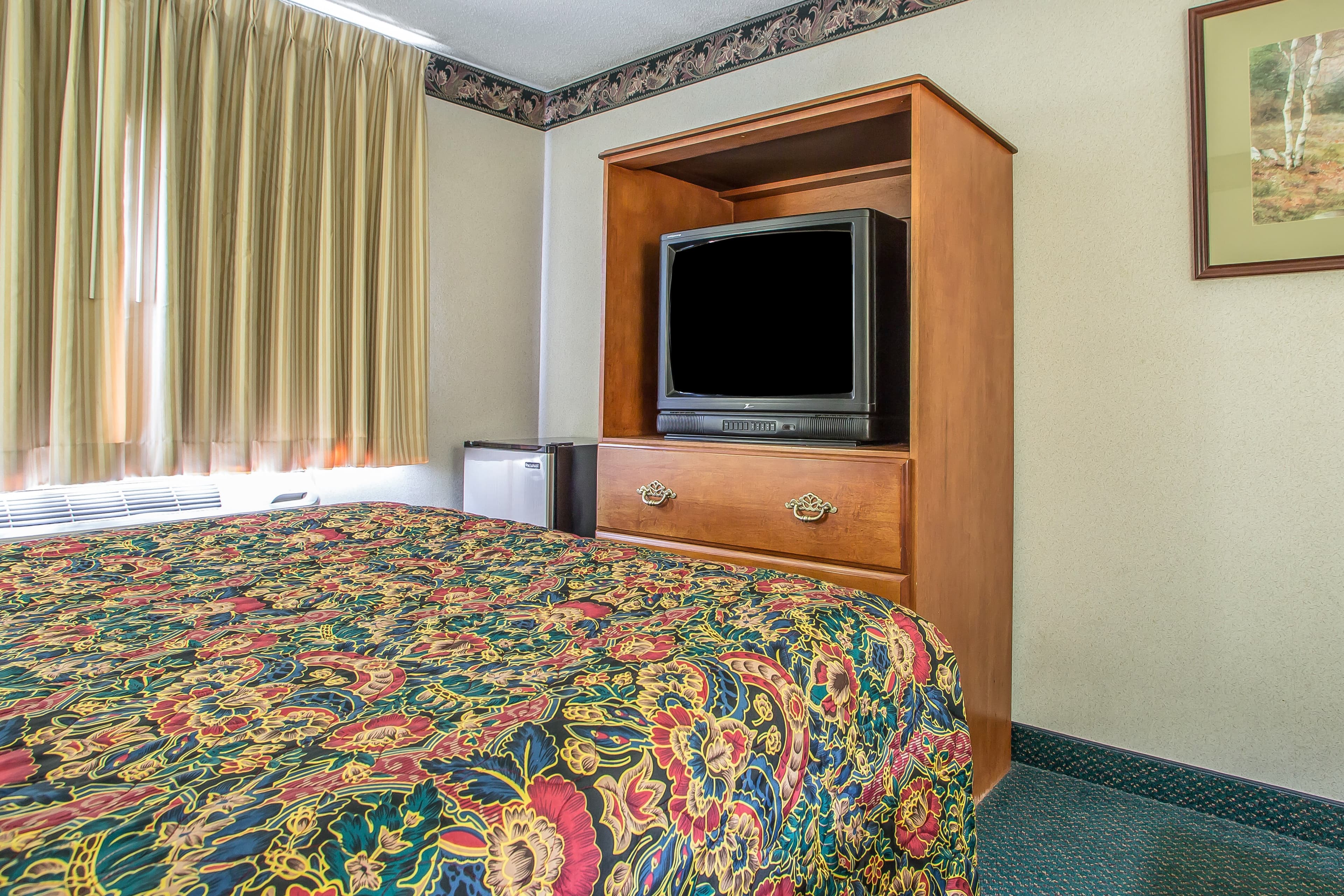 Rodeway Inn Bedford — 10