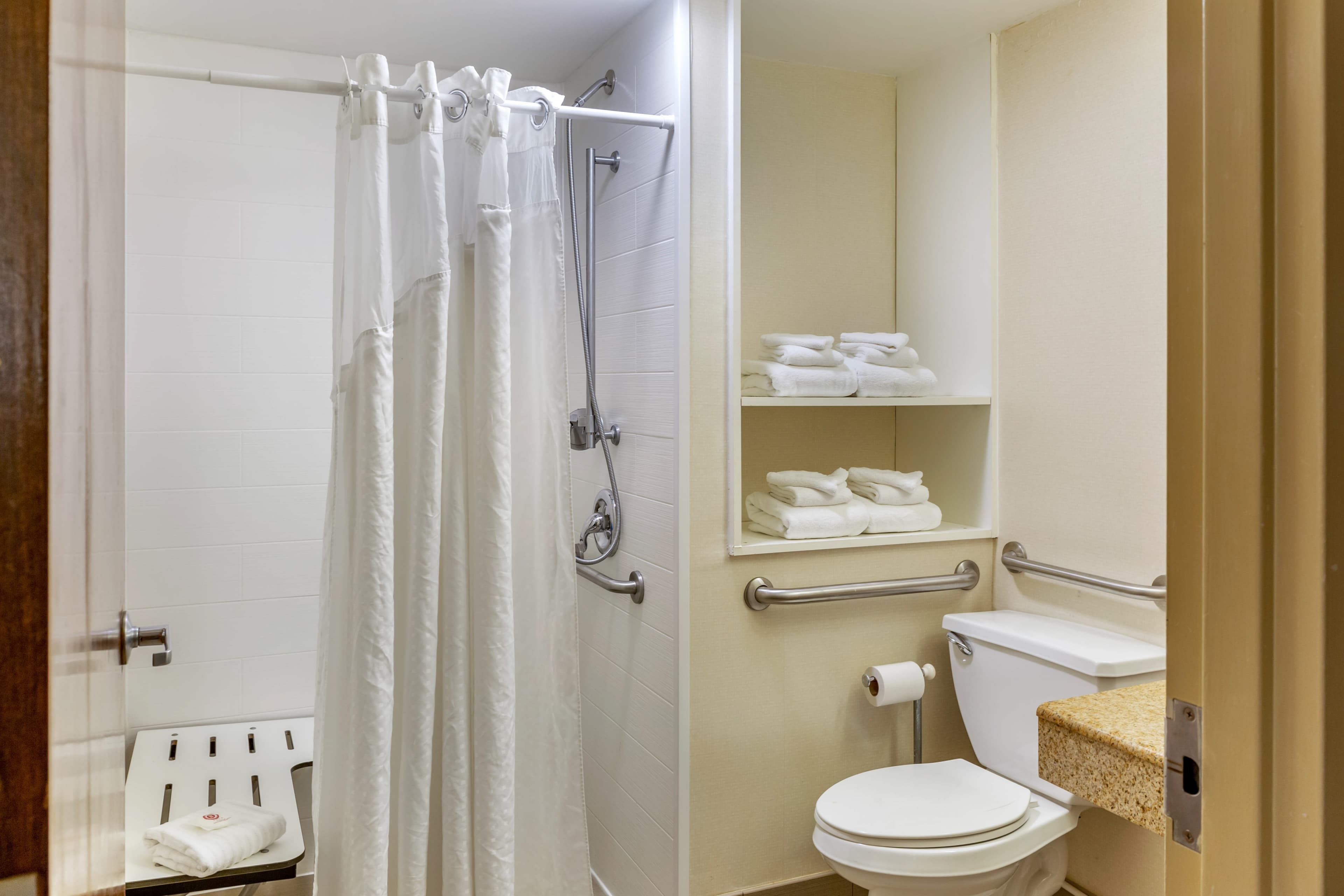 Comfort Inn Lancaster at Rockvale — 12