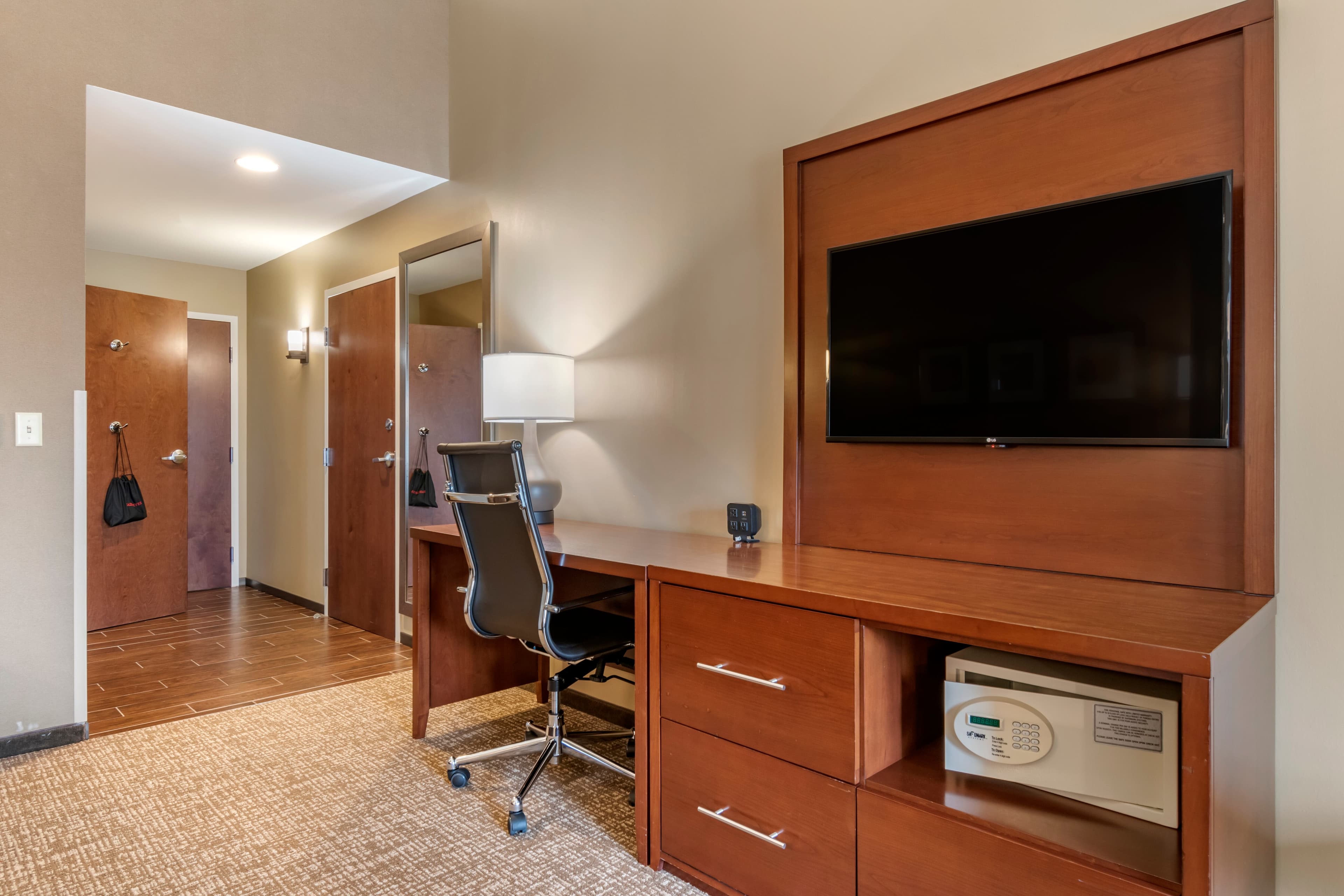 Comfort Suites Manheim - Lancaster — 13