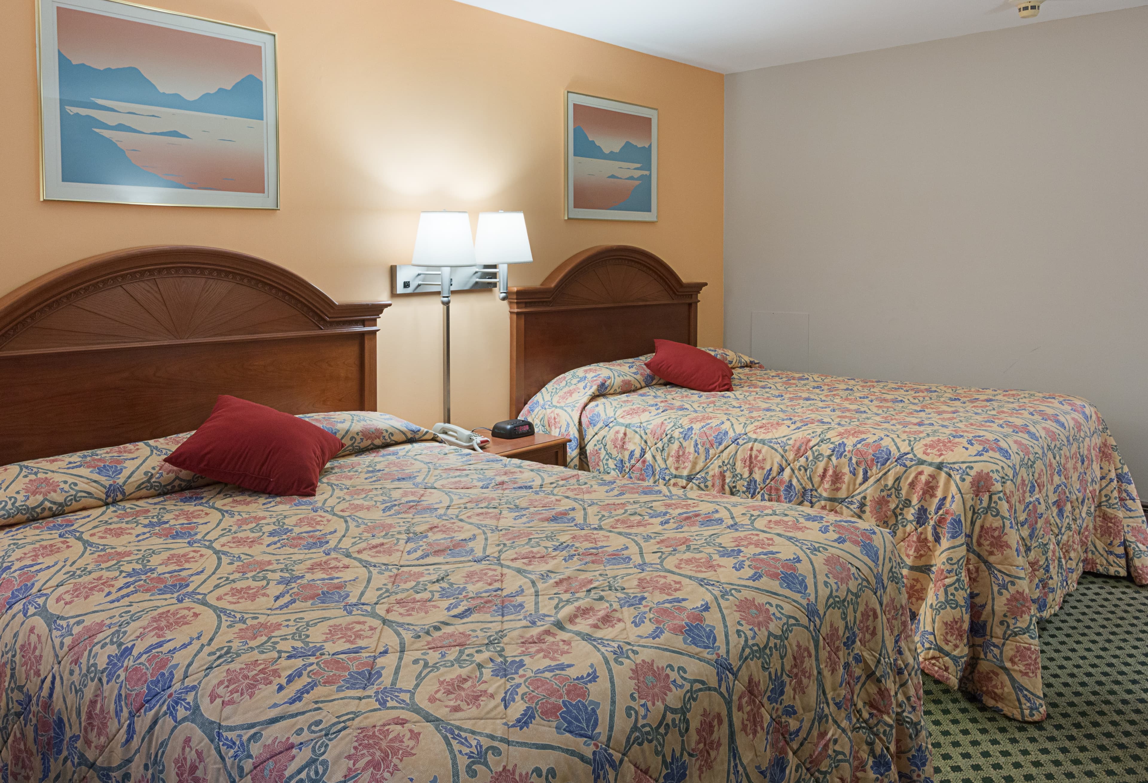 Rodeway Inn Milford - I-84 — 13