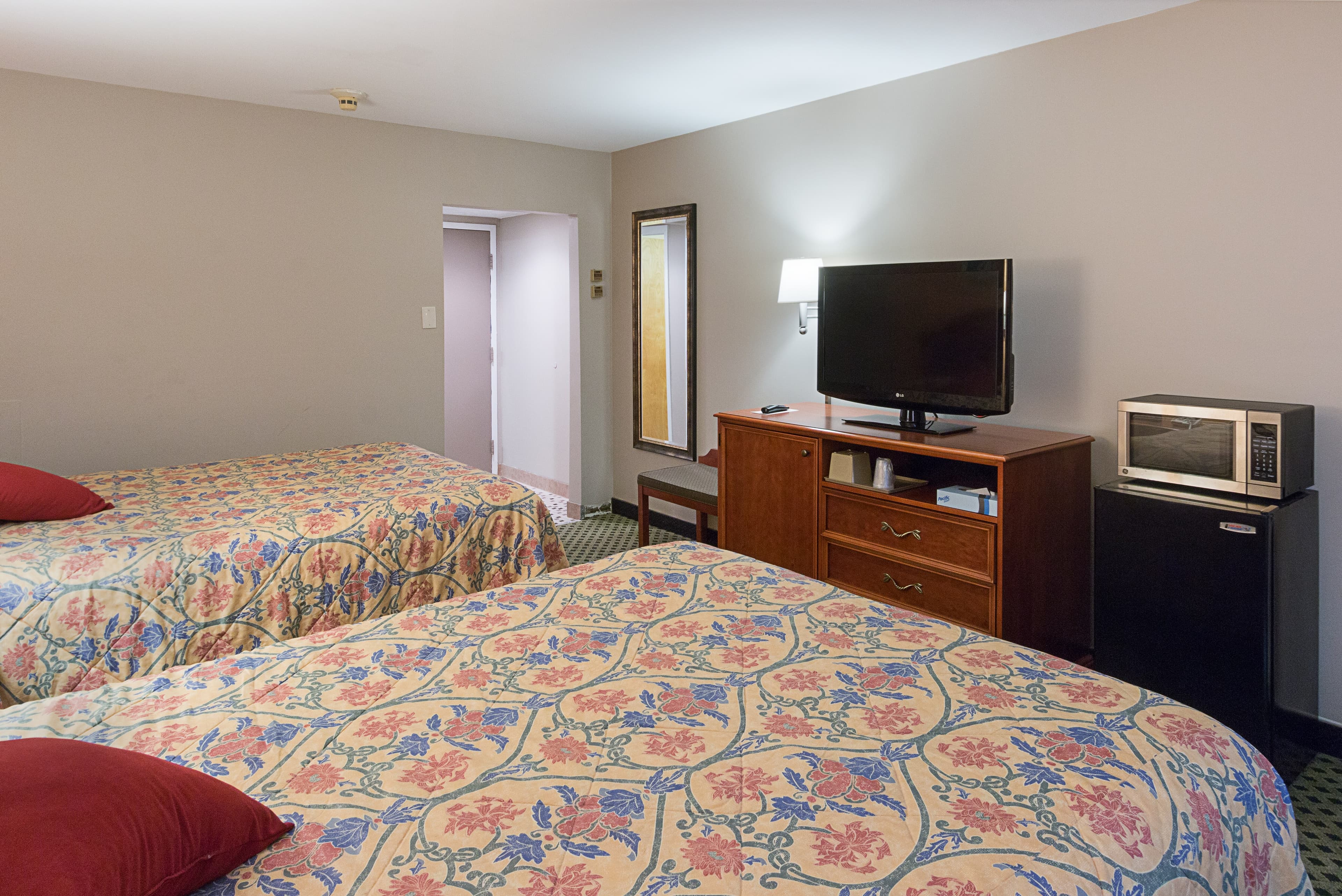 Rodeway Inn Milford - I-84 — 14