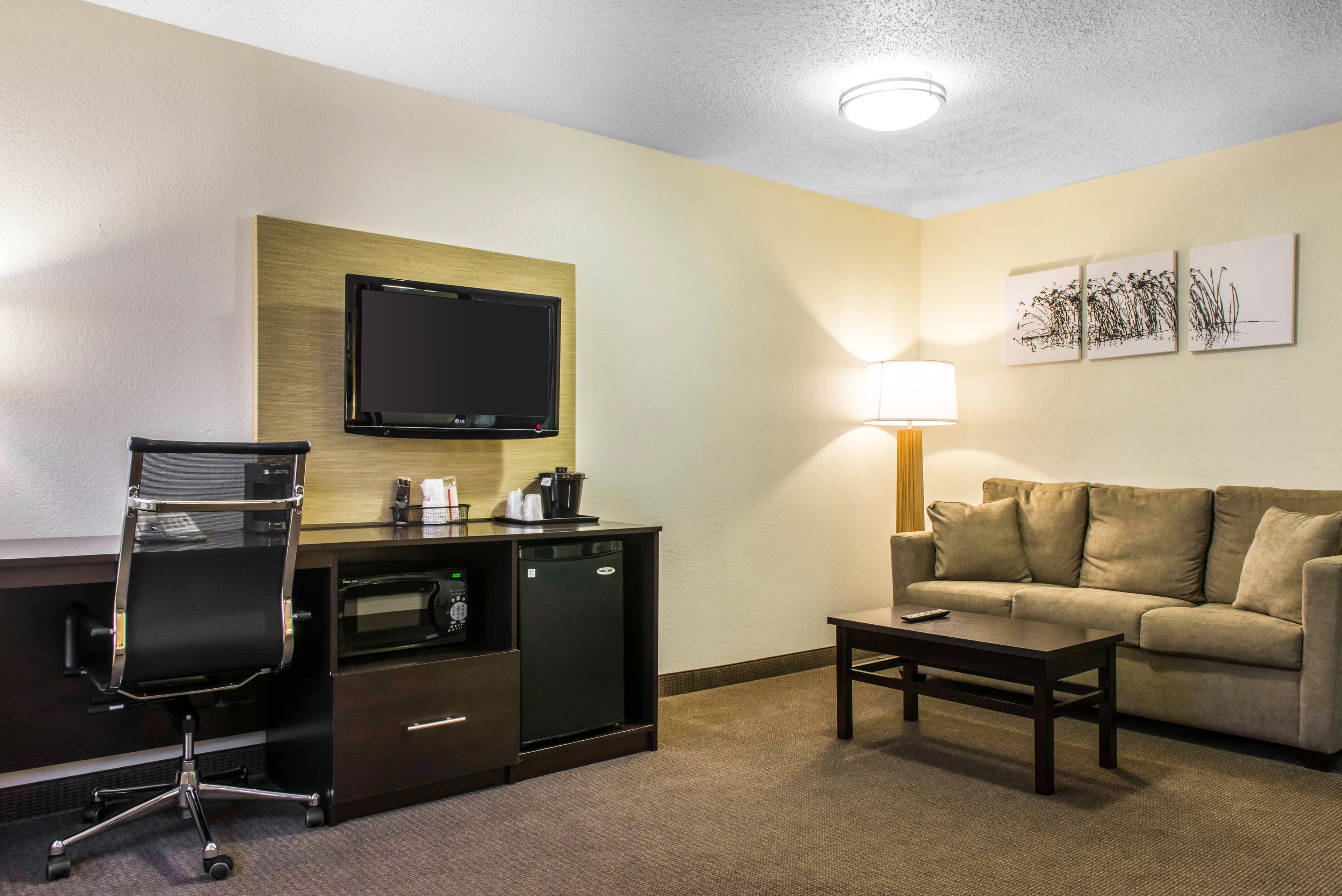 Sleep Inn & Suites Pittsburgh Airport - Image 5