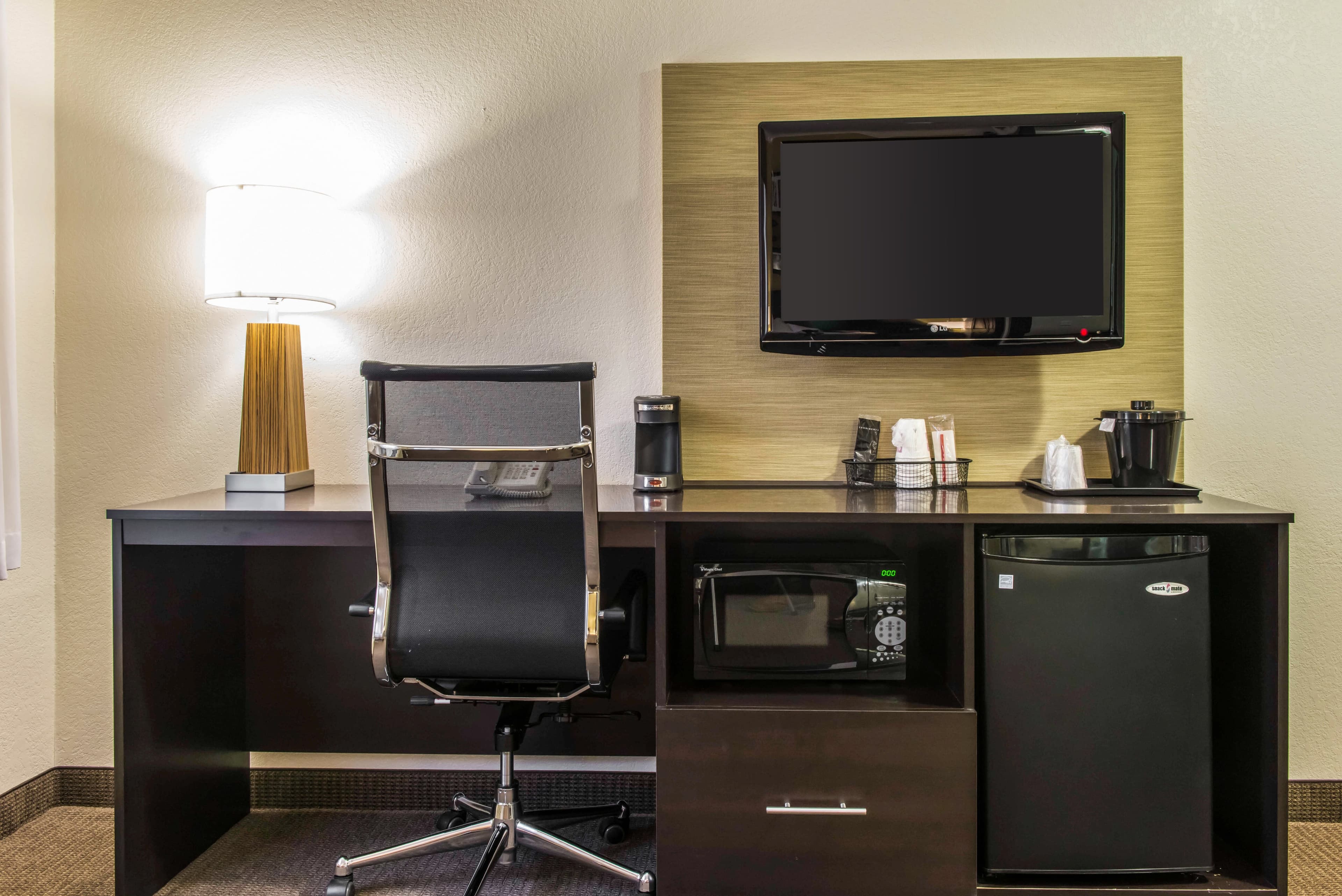 Sleep Inn & Suites Pittsburgh Airport — 6