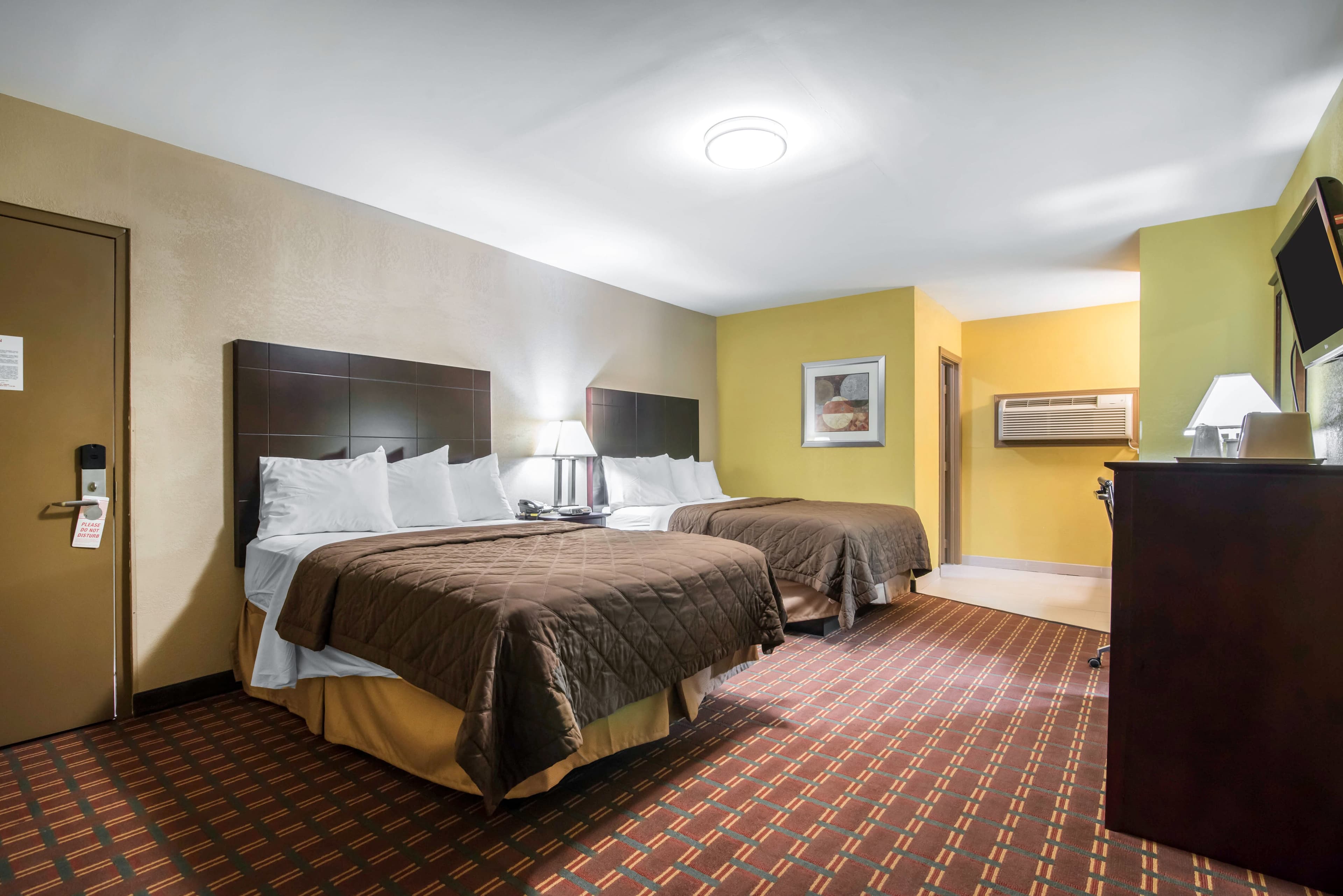 Rodeway Inn Towanda - Image 3