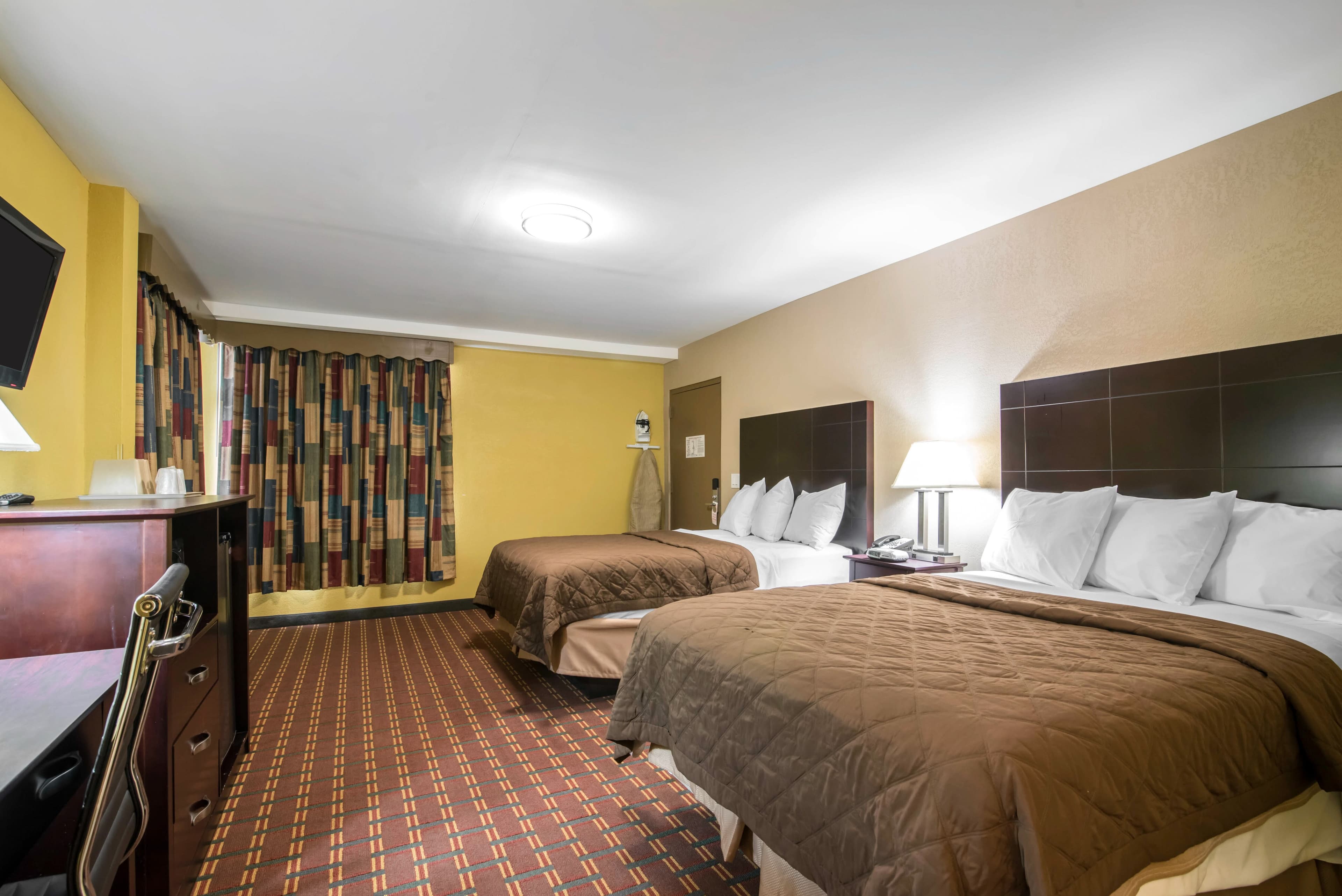 Rodeway Inn Towanda - Image 4
