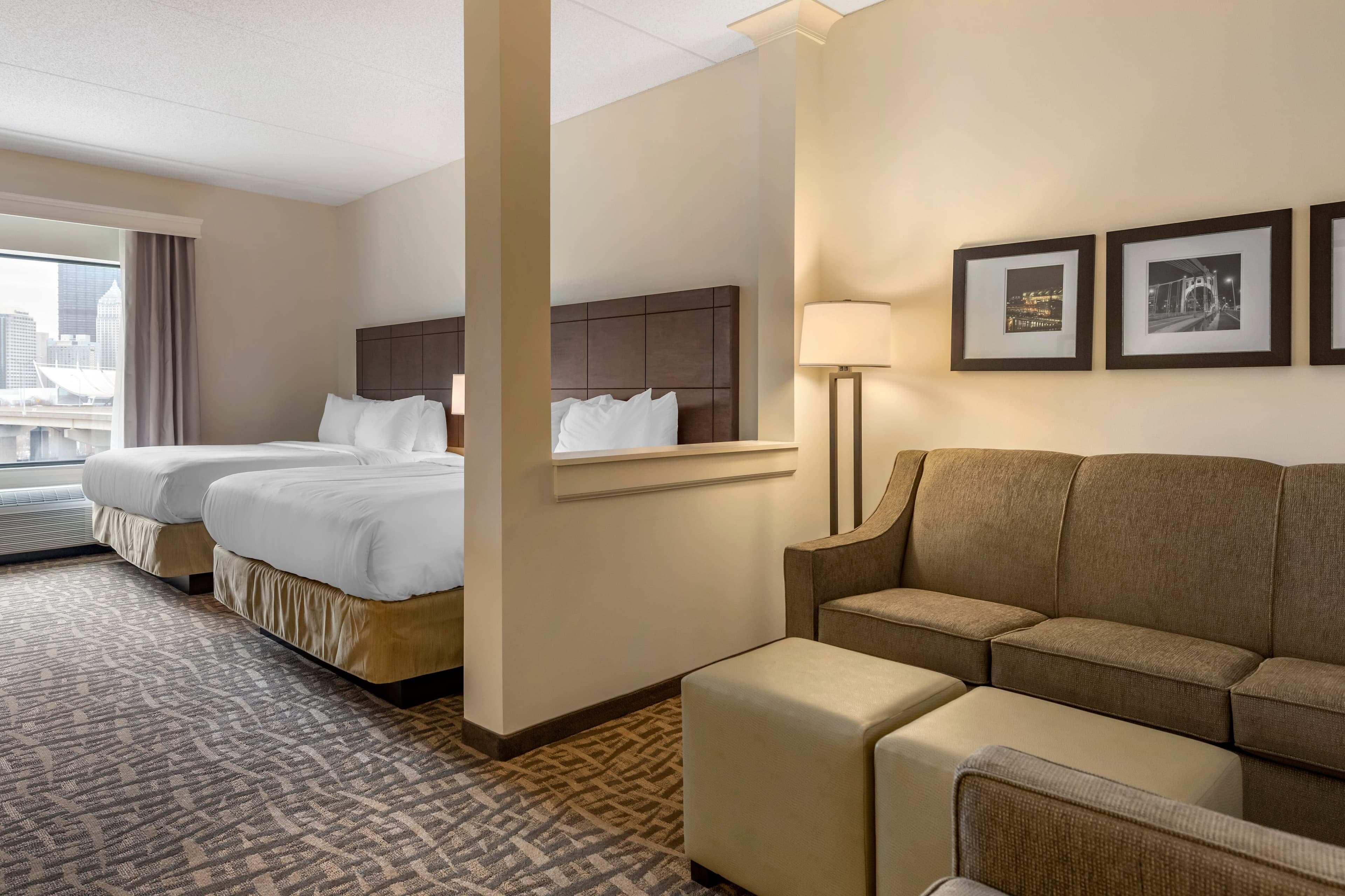 Comfort Inn & Suites Pittsburgh-Northshore — 26