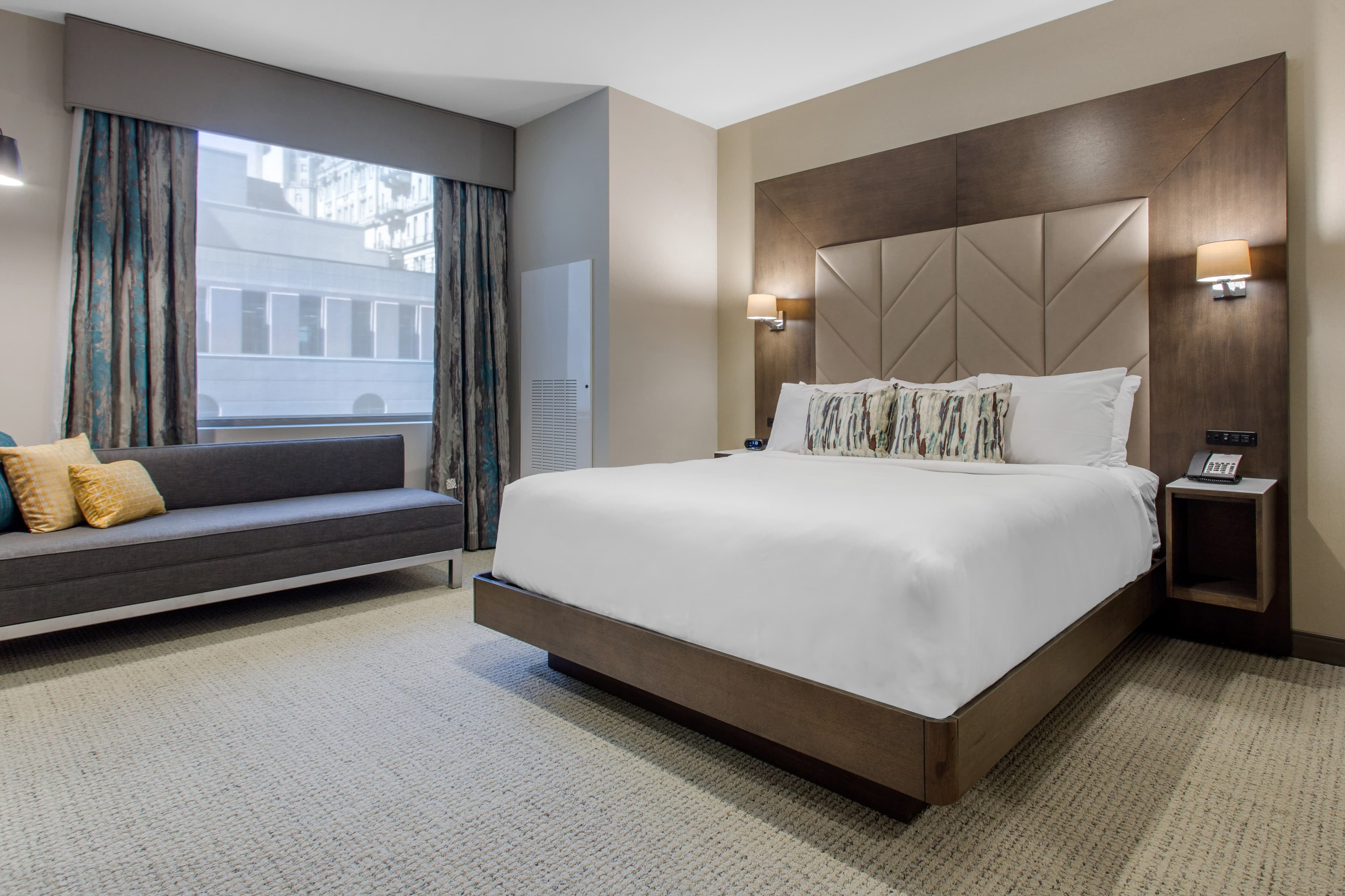 Cambria Hotel Philadelphia Downtown - Center City — 25