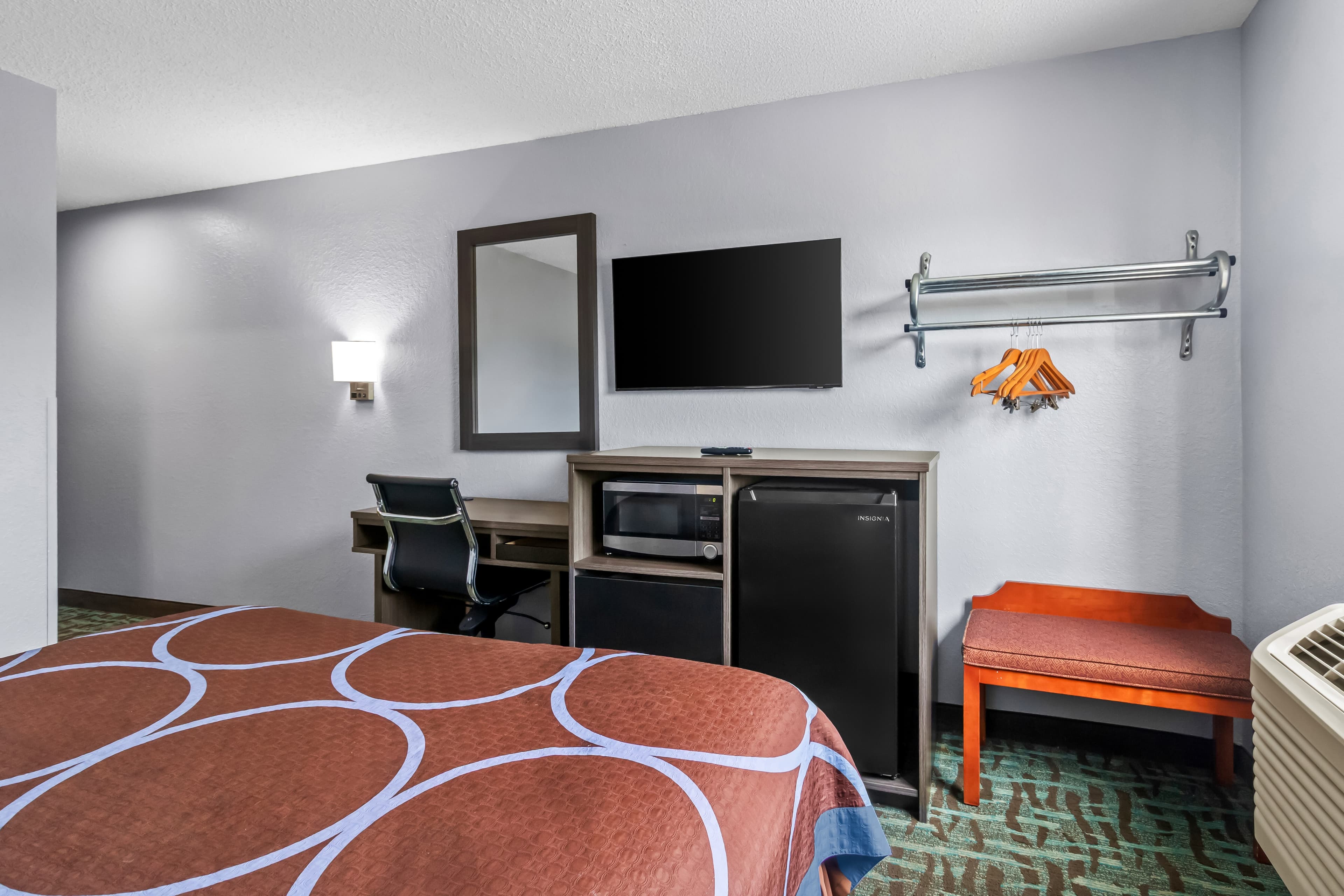 Rodeway Inn Delmont — 14