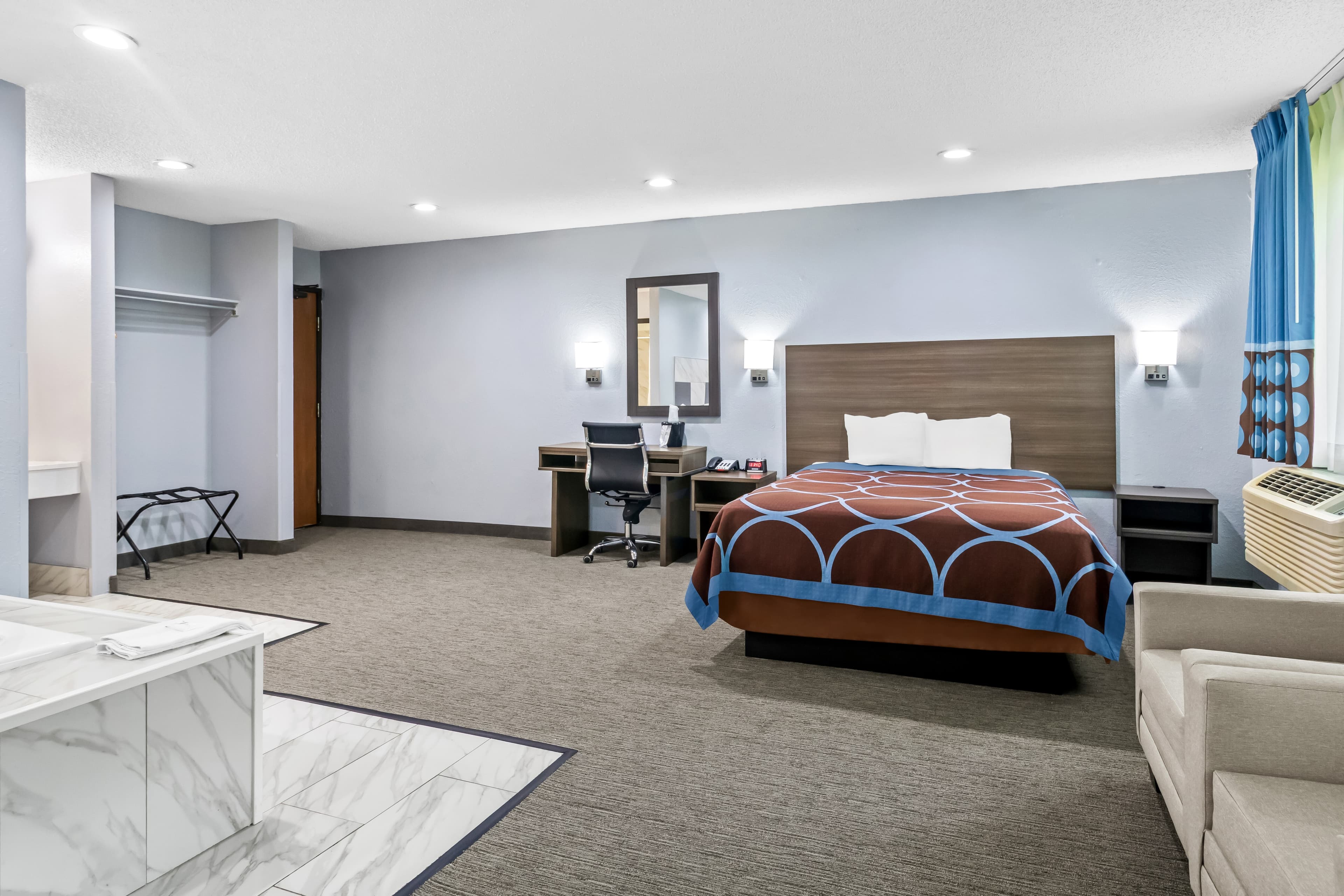Rodeway Inn Delmont — 22