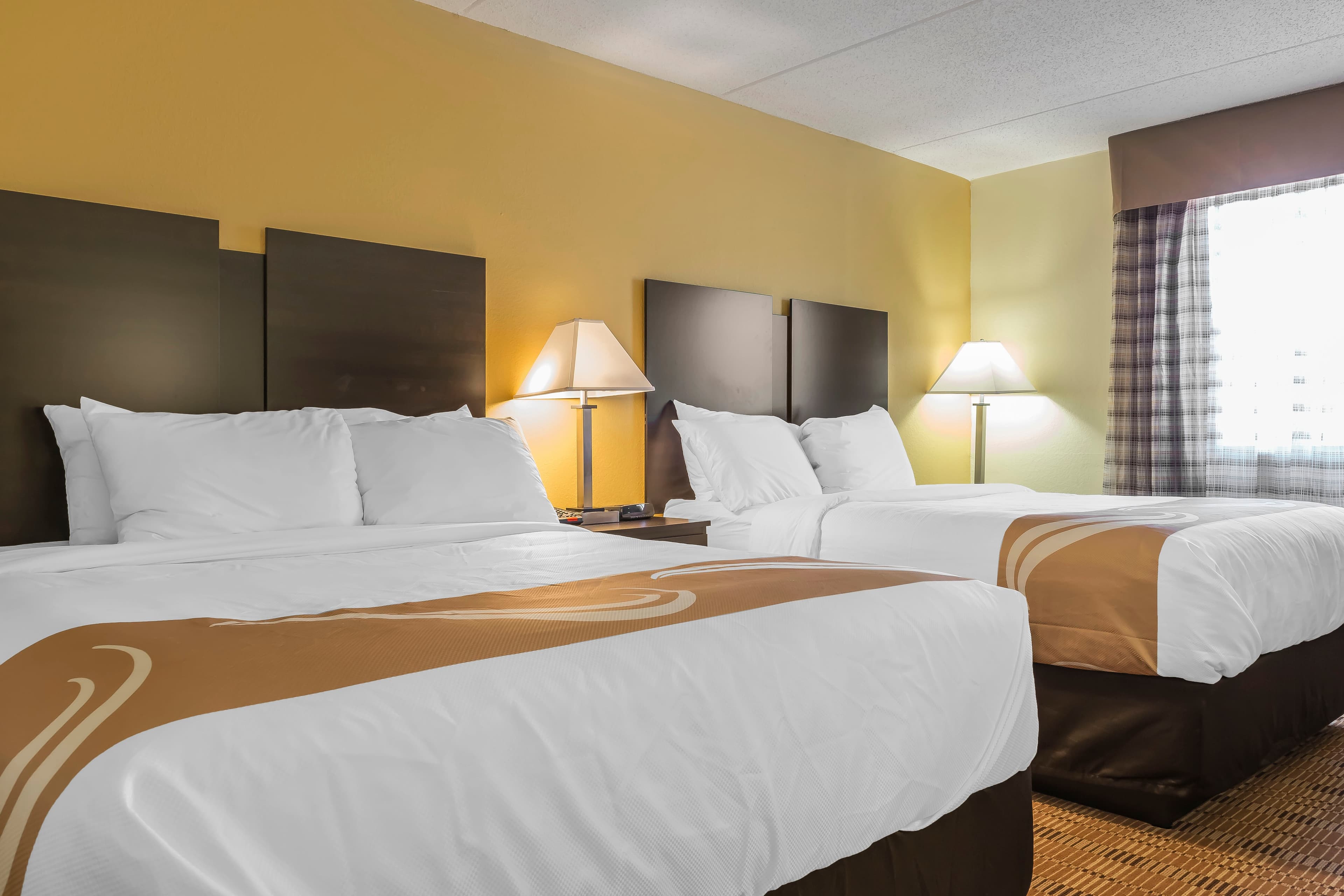 Quality Inn & Suites Pittsburgh Harmarville — 19