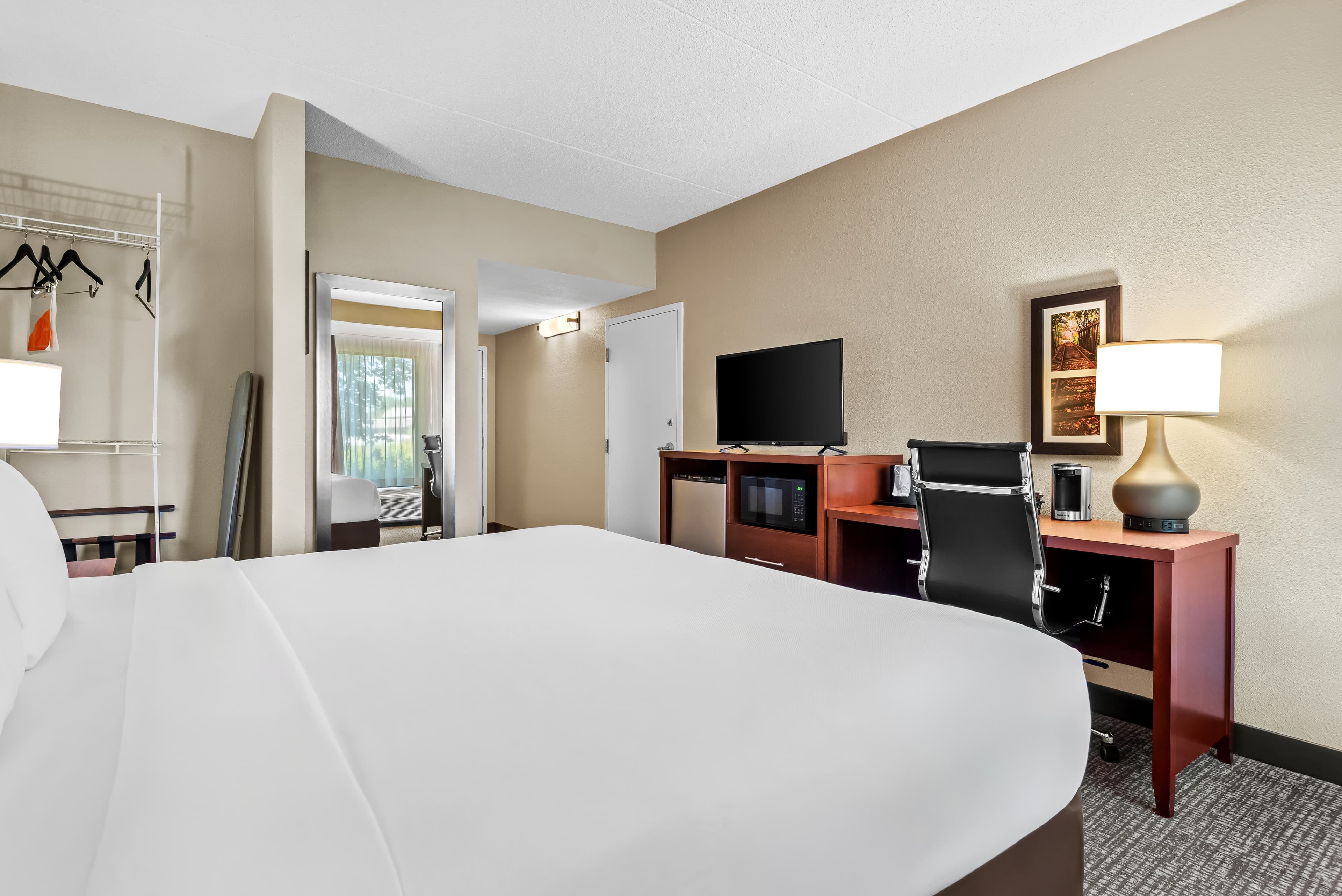 Comfort Inn Chambersburg North — 21