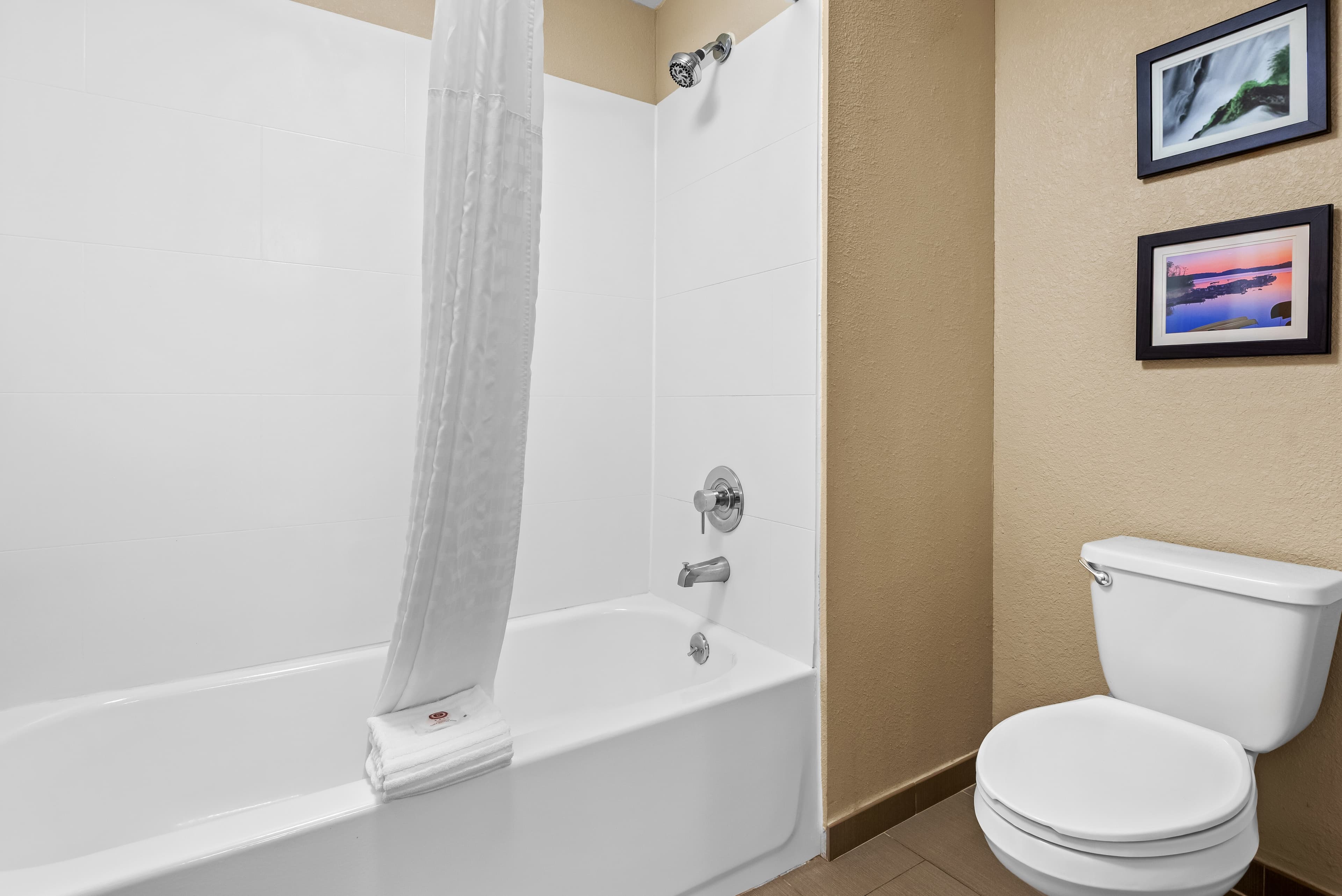 Comfort Inn Chambersburg North — 19