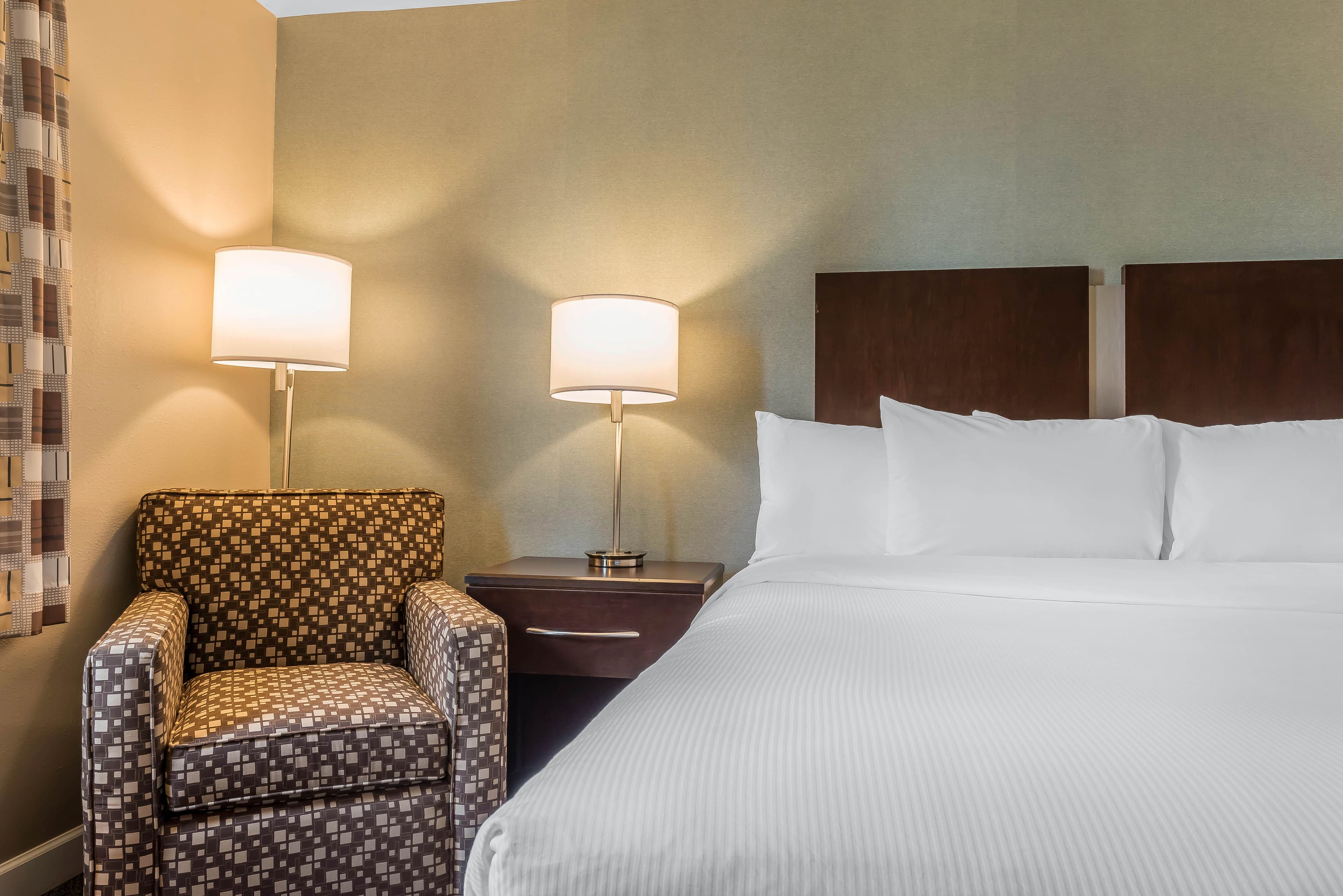 Clarion Inn Belle Vernon - Image 3