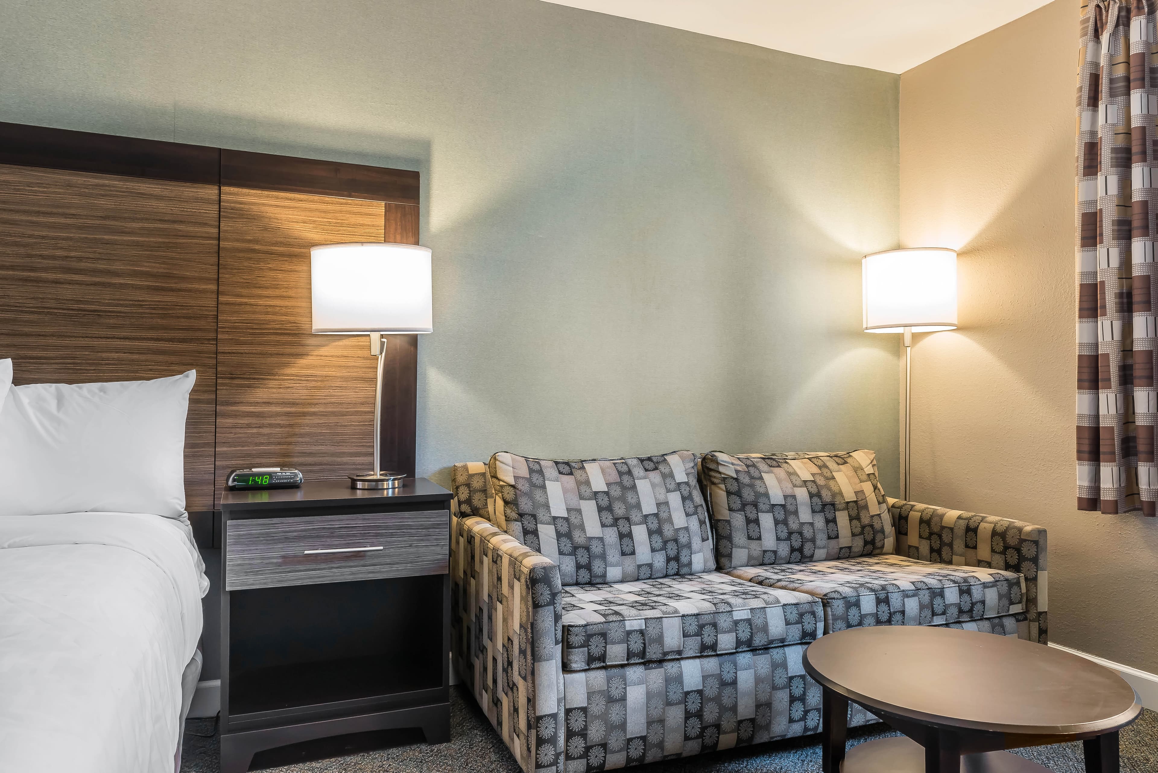 Clarion Inn Belle Vernon — 11