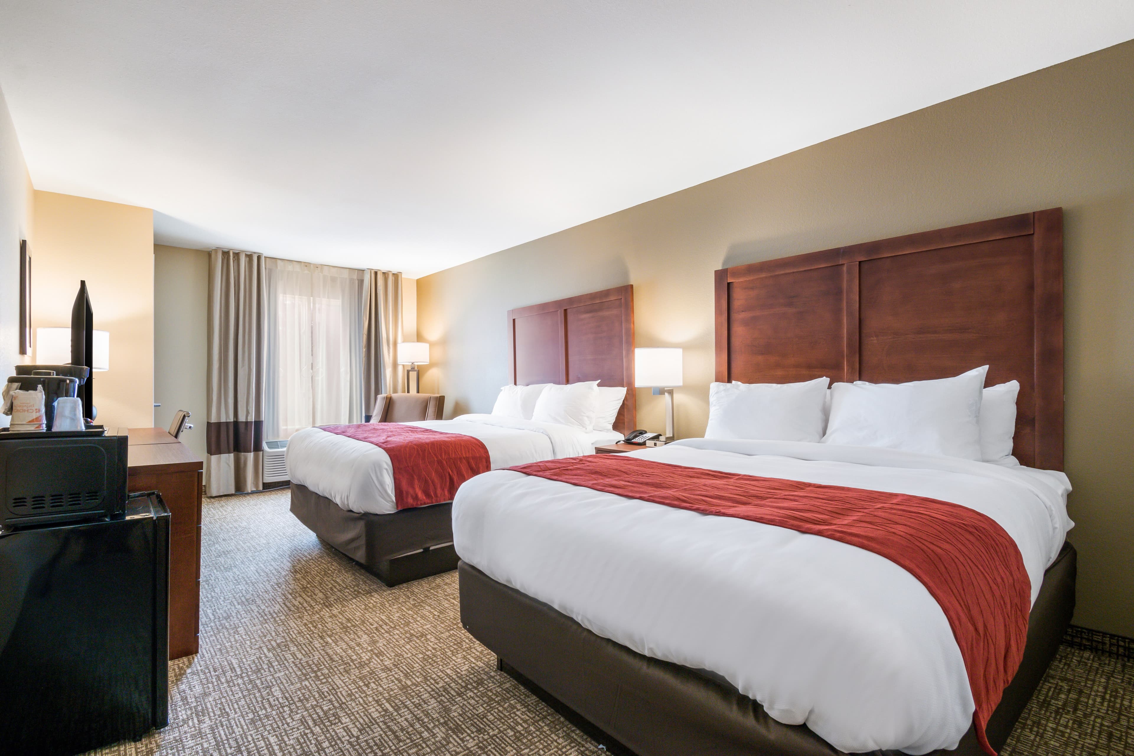 Comfort Inn & Suites Harrisburg - Hershey West — 8