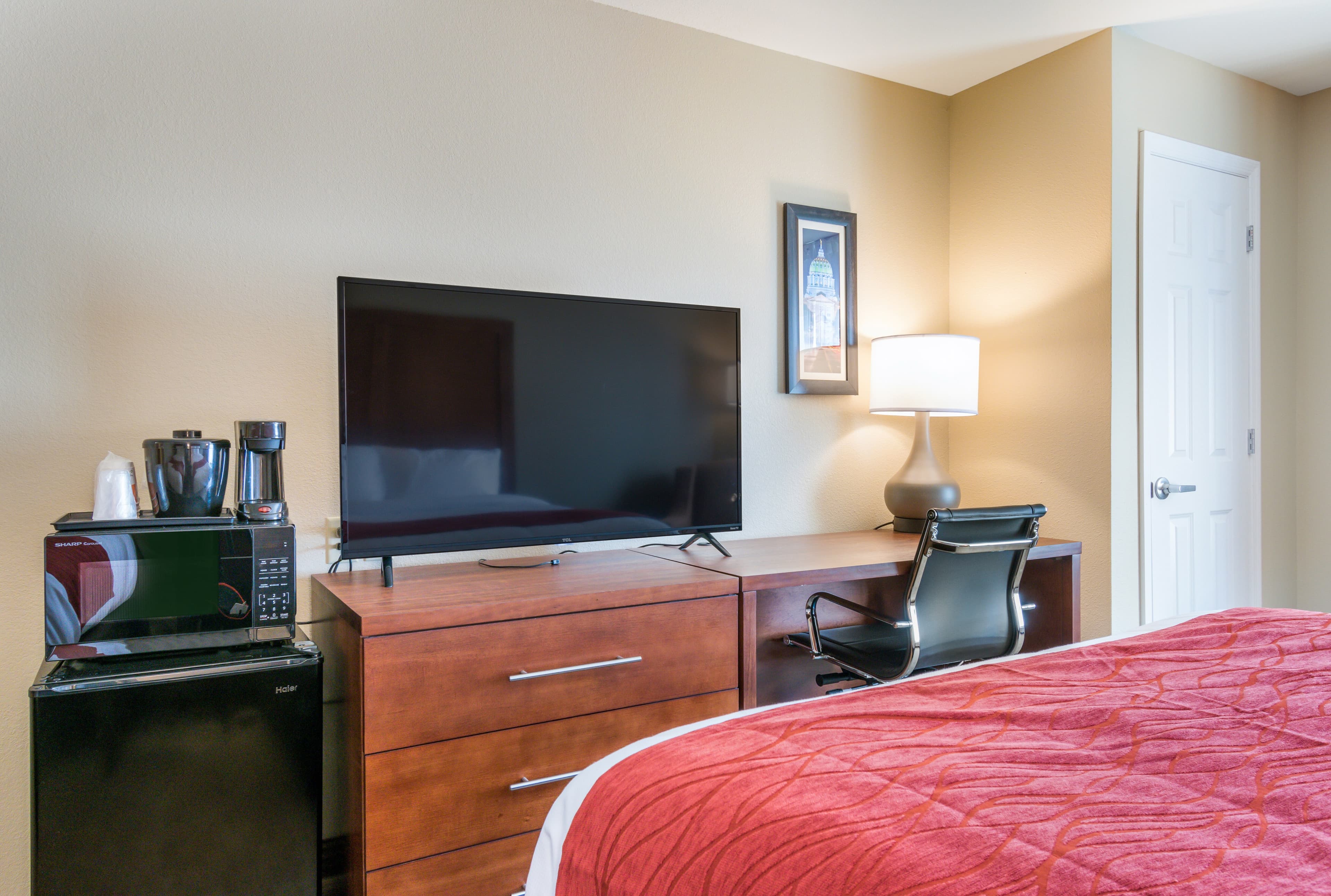 Comfort Inn & Suites Harrisburg - Hershey West — 9