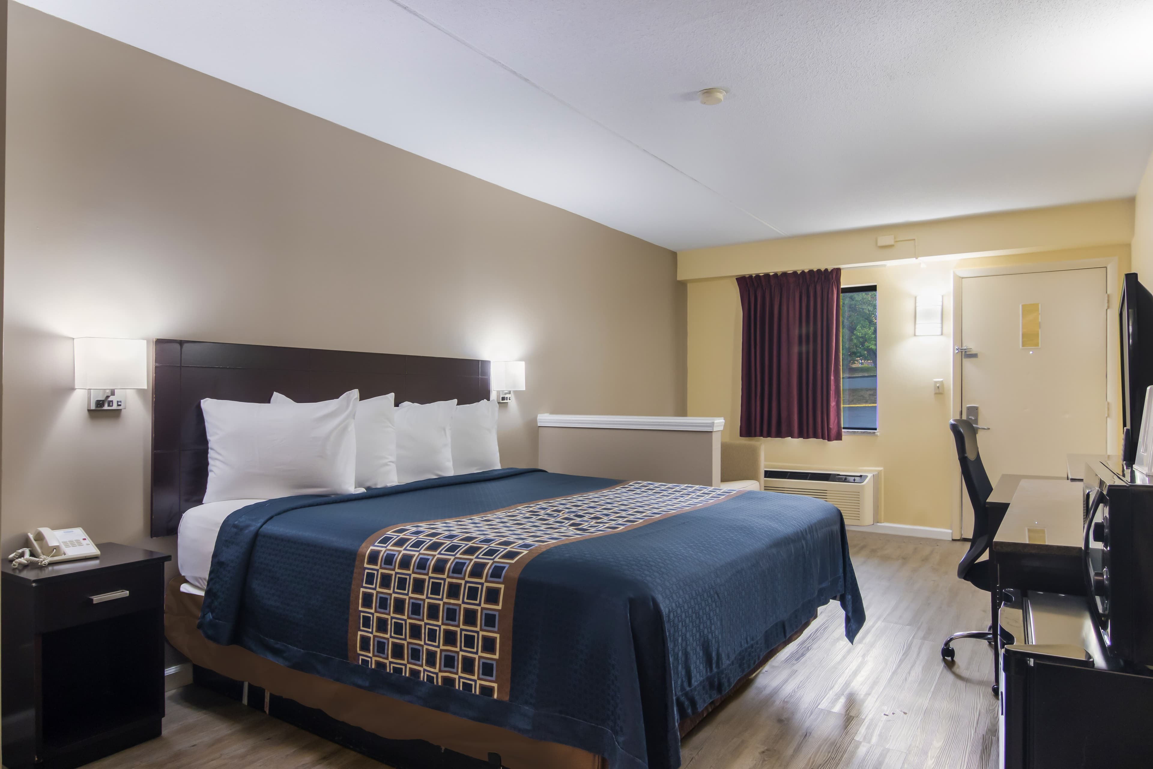 Rodeway Inn & Suites Monroeville-Pittsburgh — 25