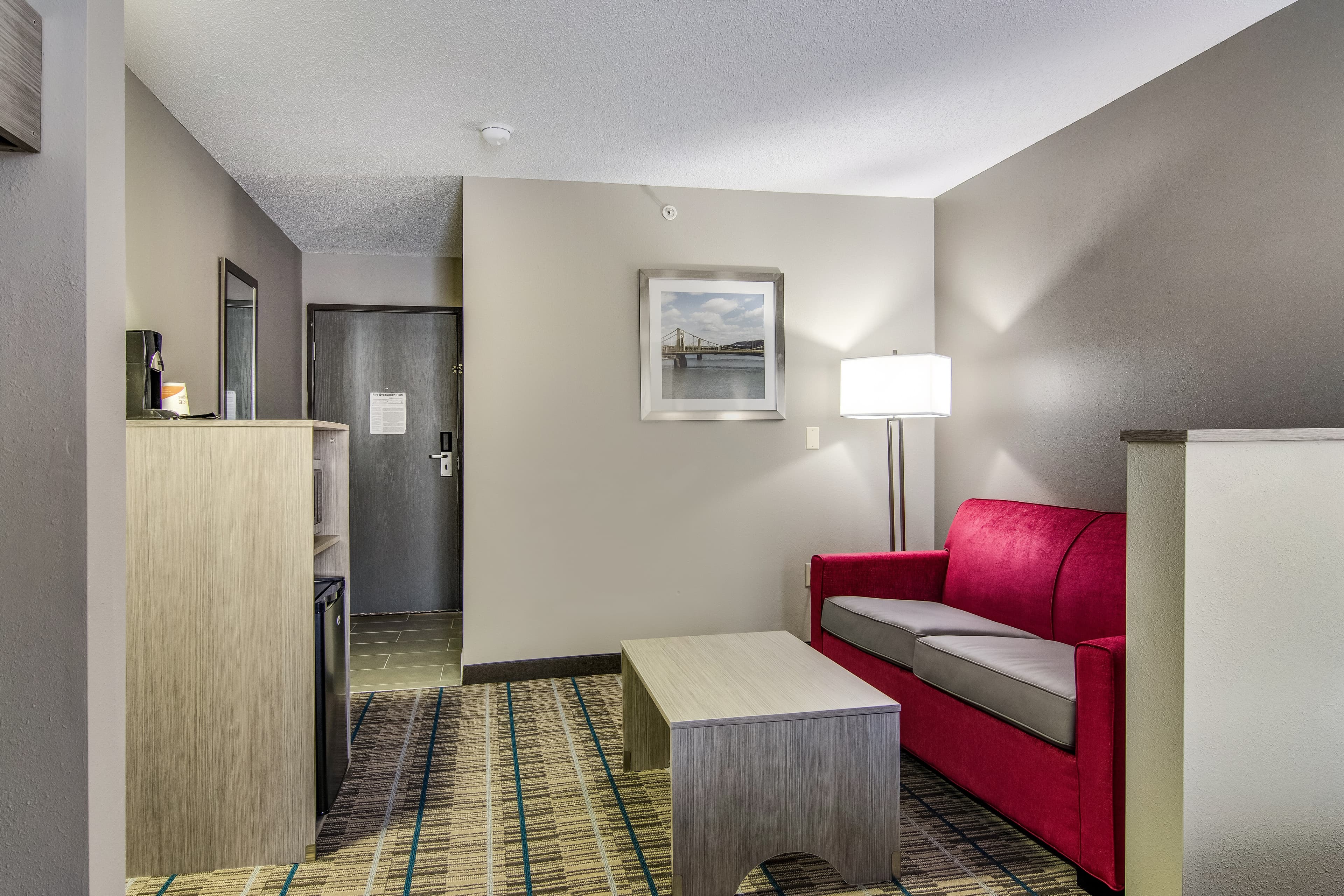Quality Inn & Suites Grove City-Outlet Mall — 24