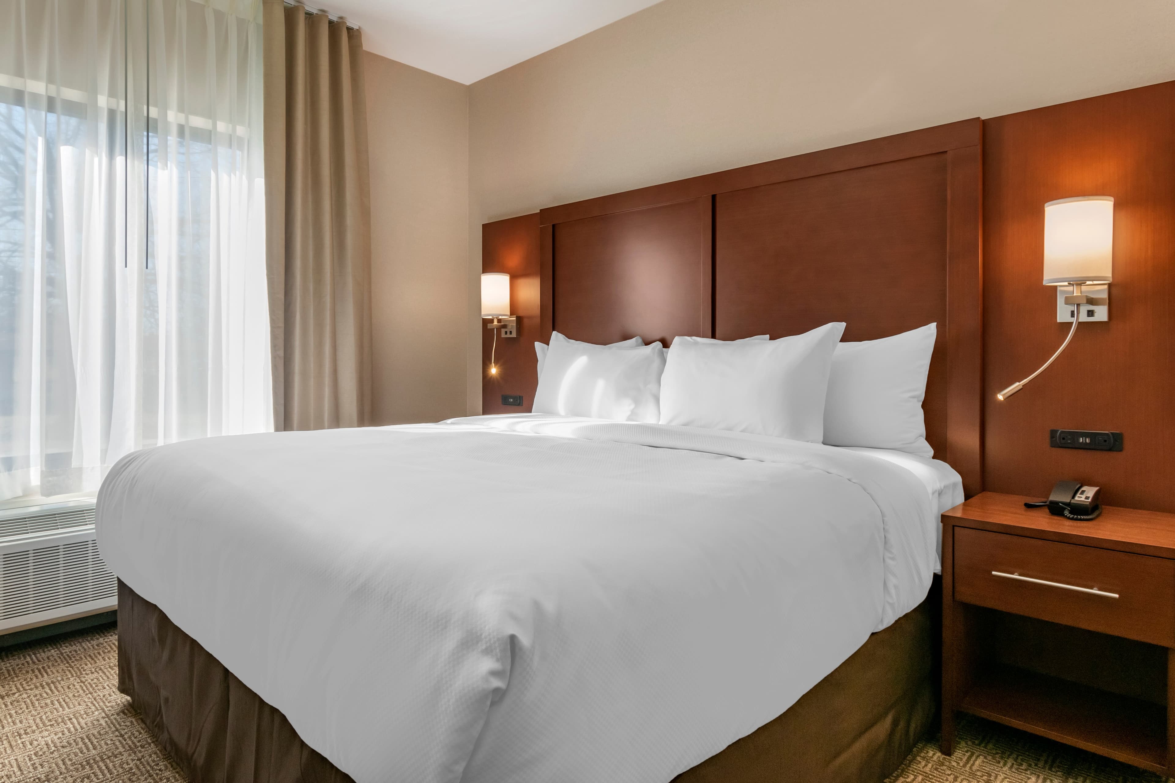 Comfort Suites Camp Hill-Harrisburg West - Image 2