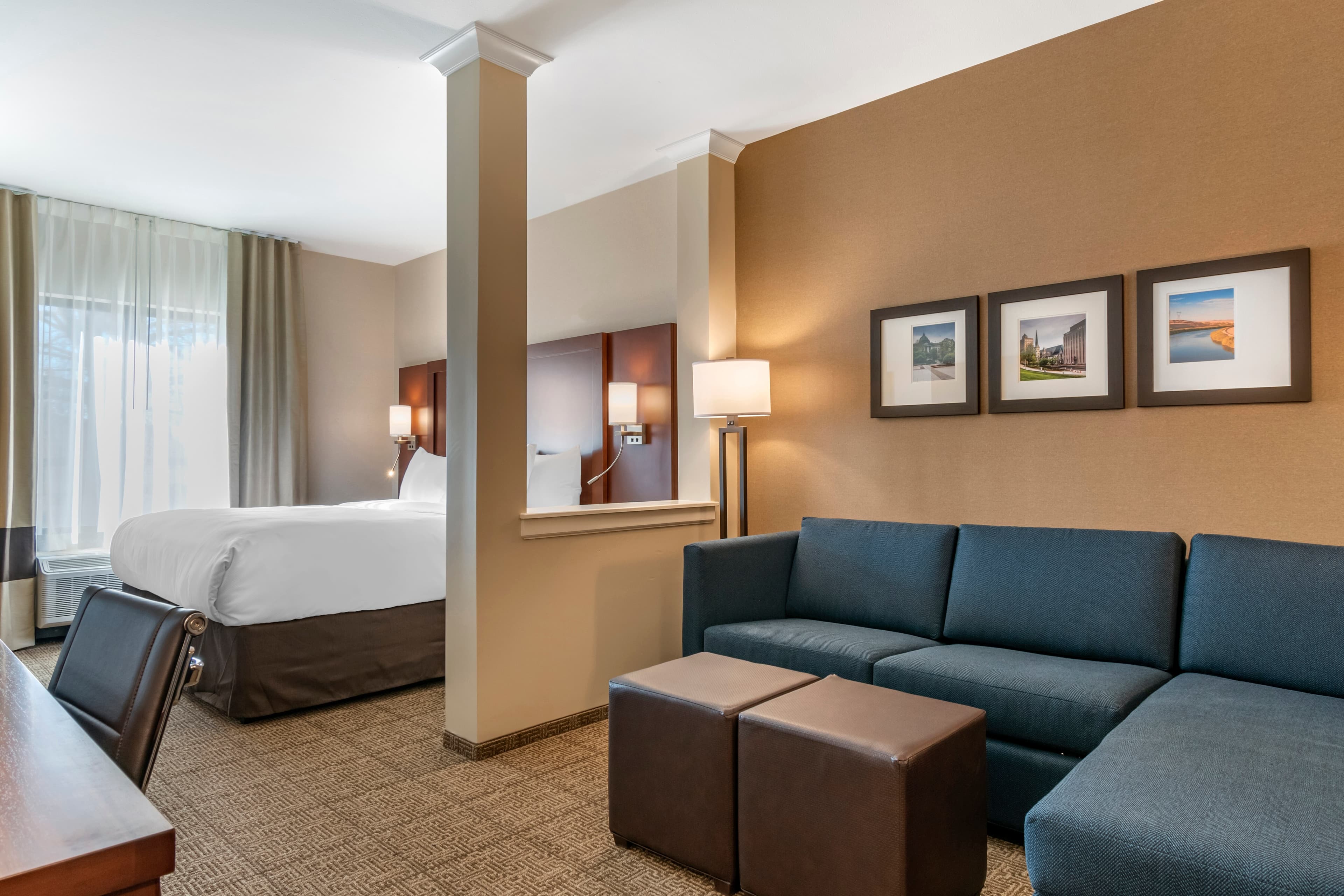 Comfort Suites Camp Hill-Harrisburg West - Image 3