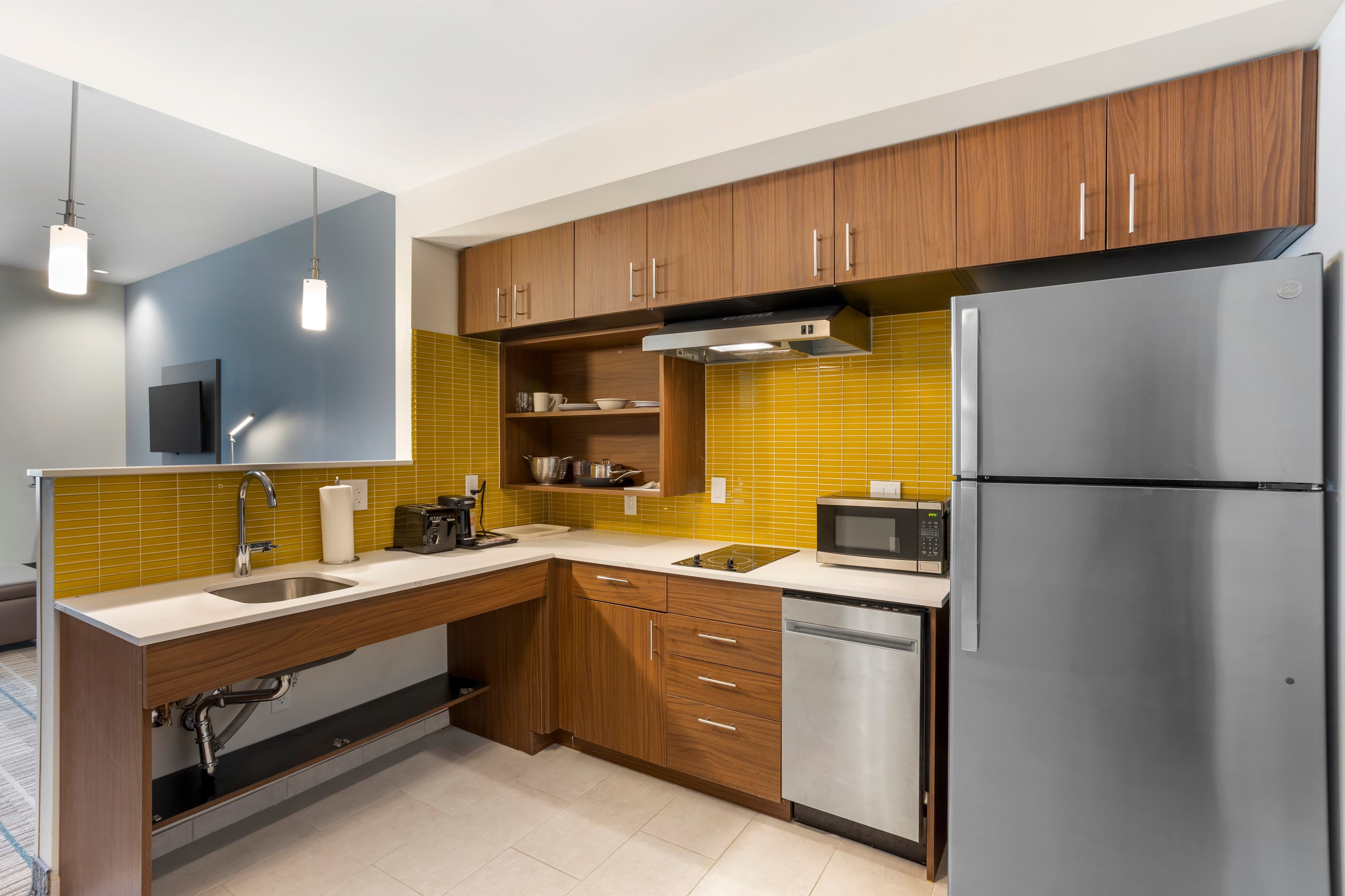 MainStay Suites North - Central York - Image 5