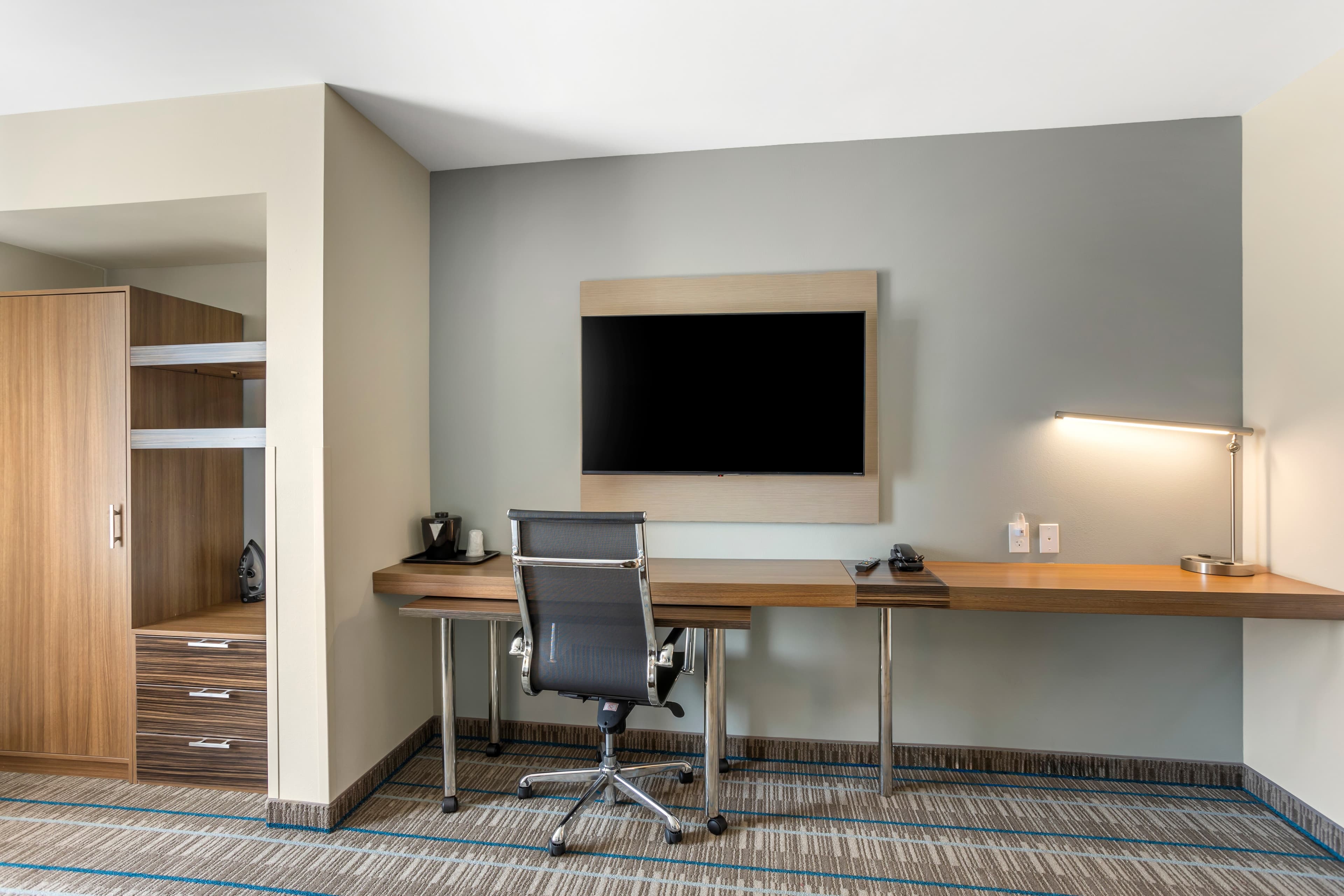 MainStay Suites North - Central York — 15
