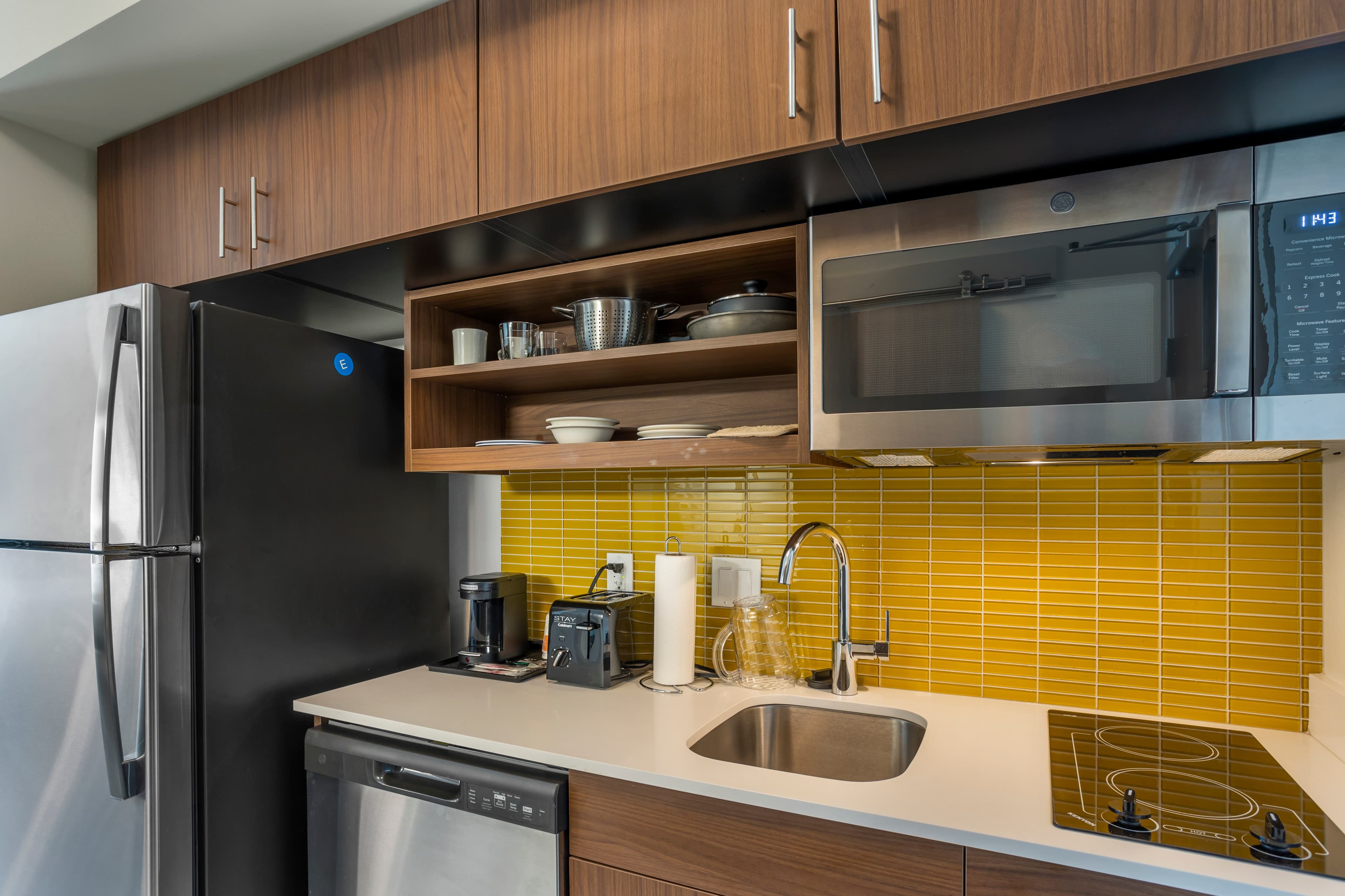 MainStay Suites North - Central York — 16