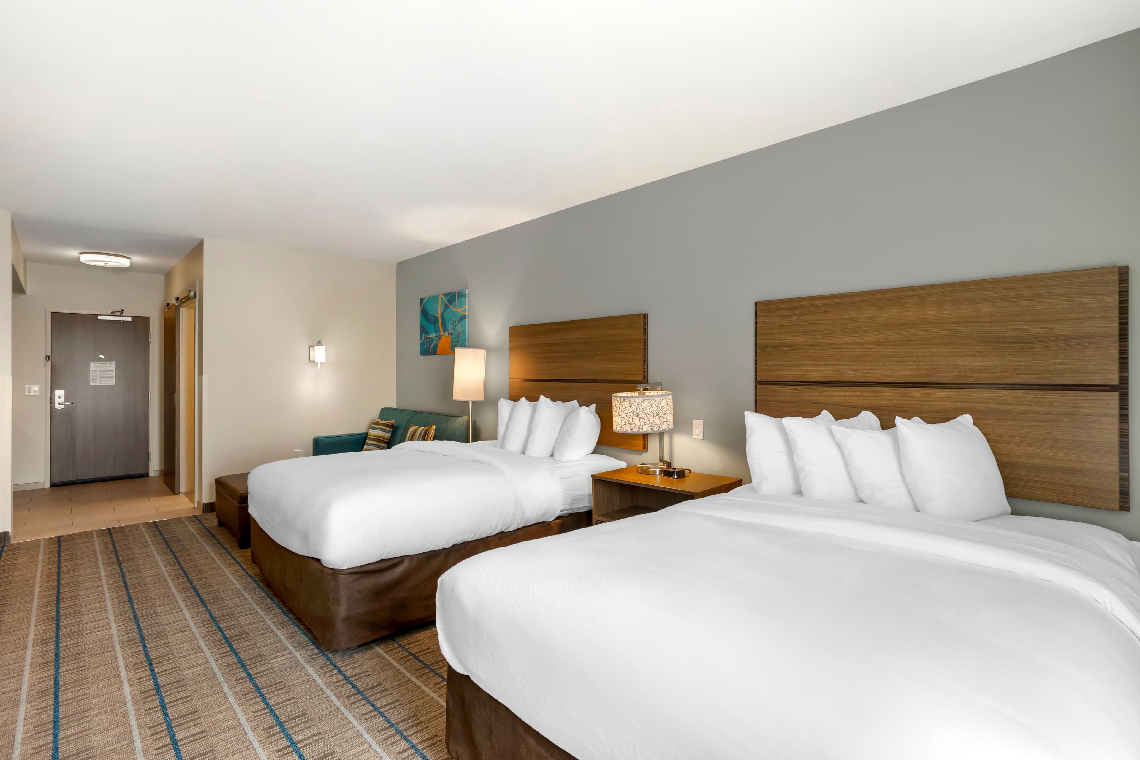 MainStay Suites North - Central York — 19