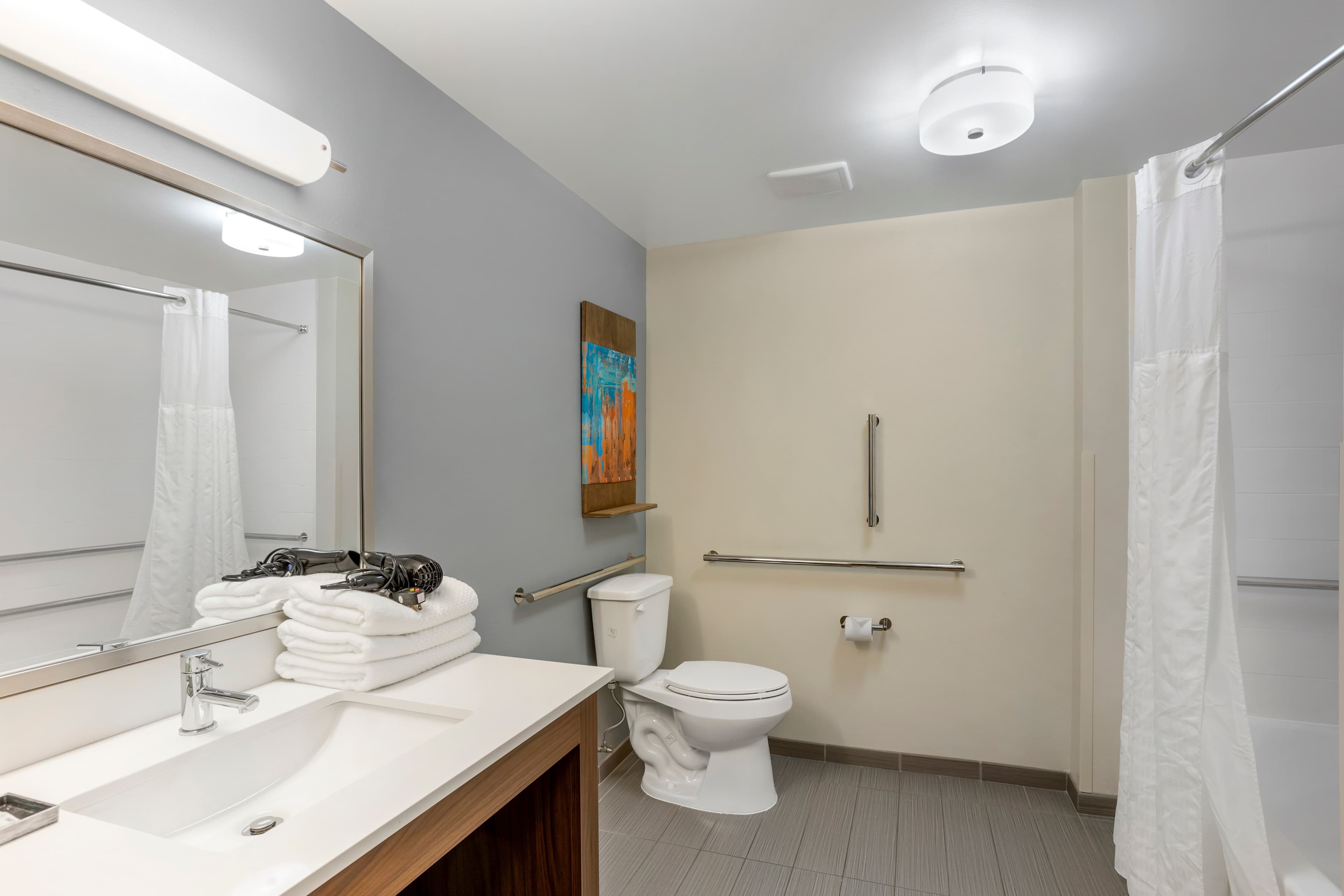 MainStay Suites North - Central York — 12