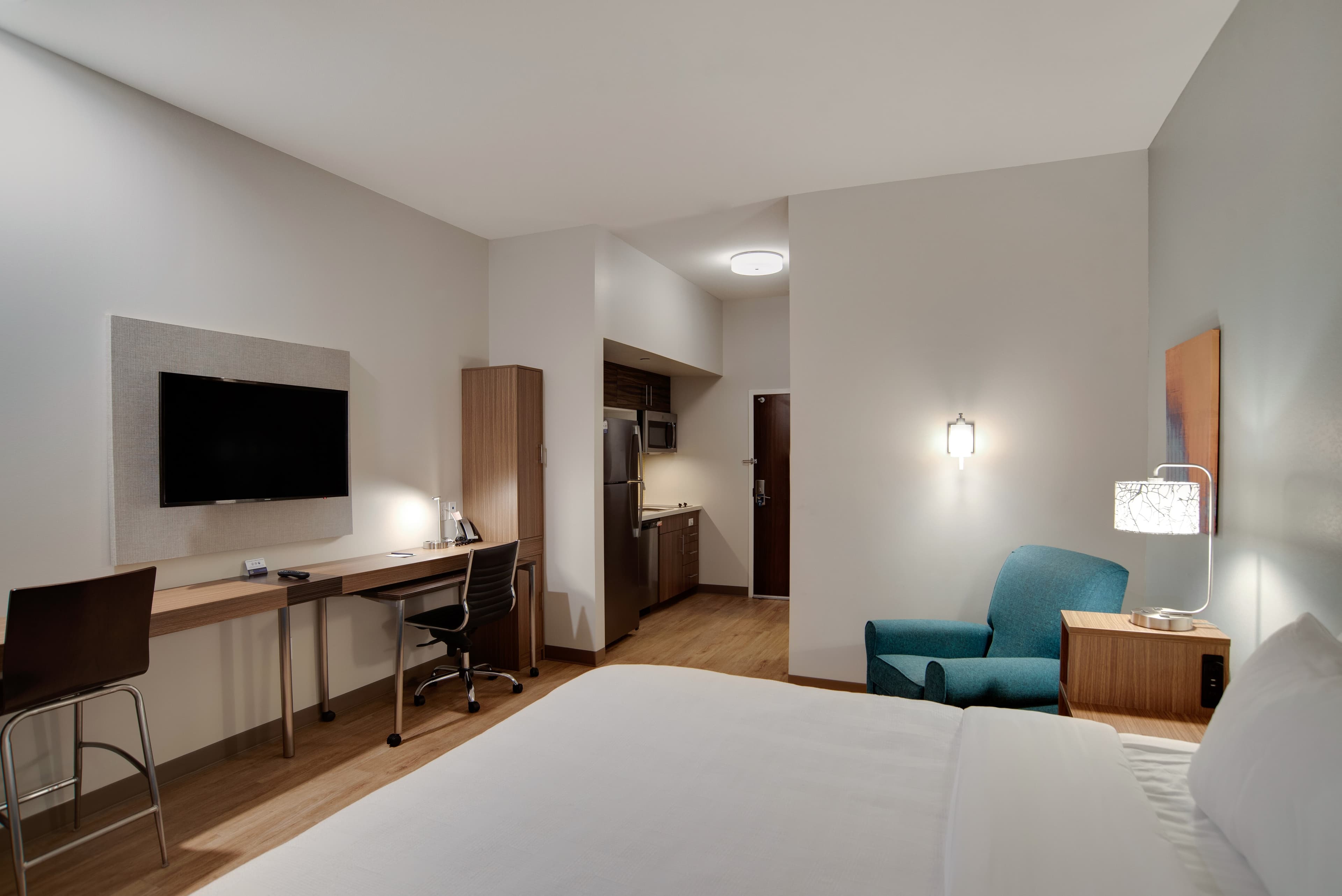 MainStay Suites Carlisle - Harrisburg — 23