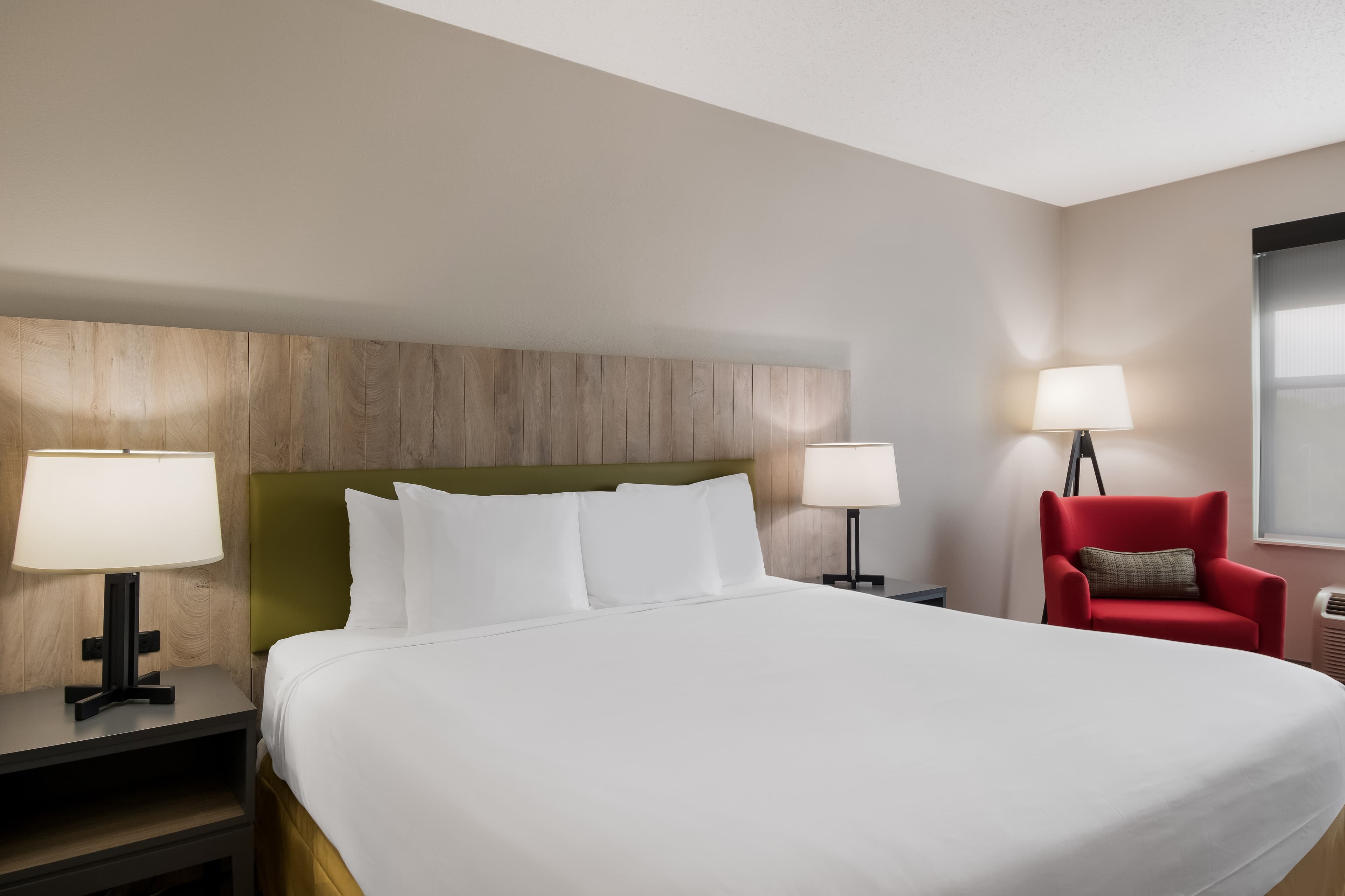 Country Inn & Suites by Radisson, Harrisburg Northeast - Hershey - Image 2