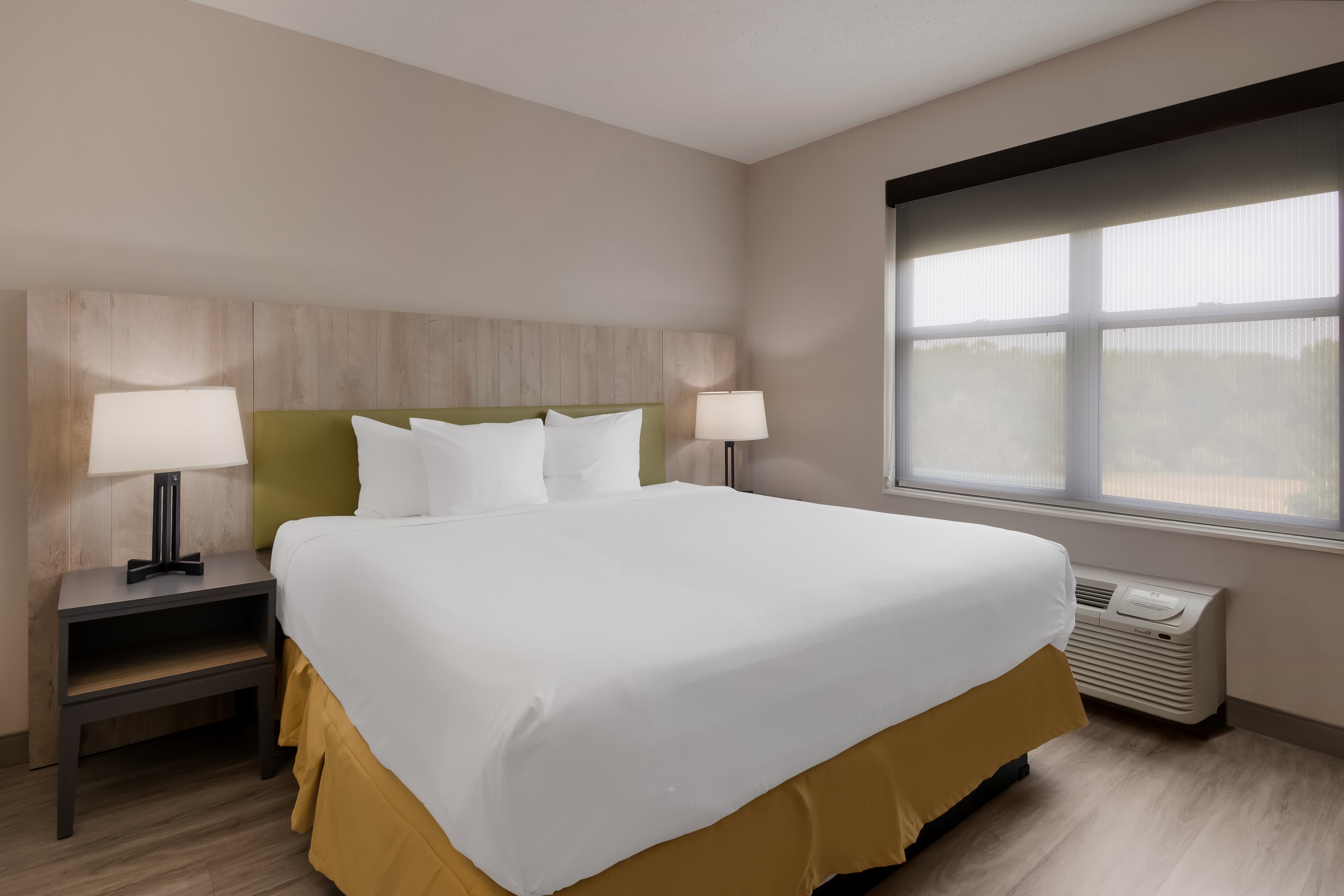 Country Inn & Suites by Radisson, Harrisburg Northeast - Hershey — 9