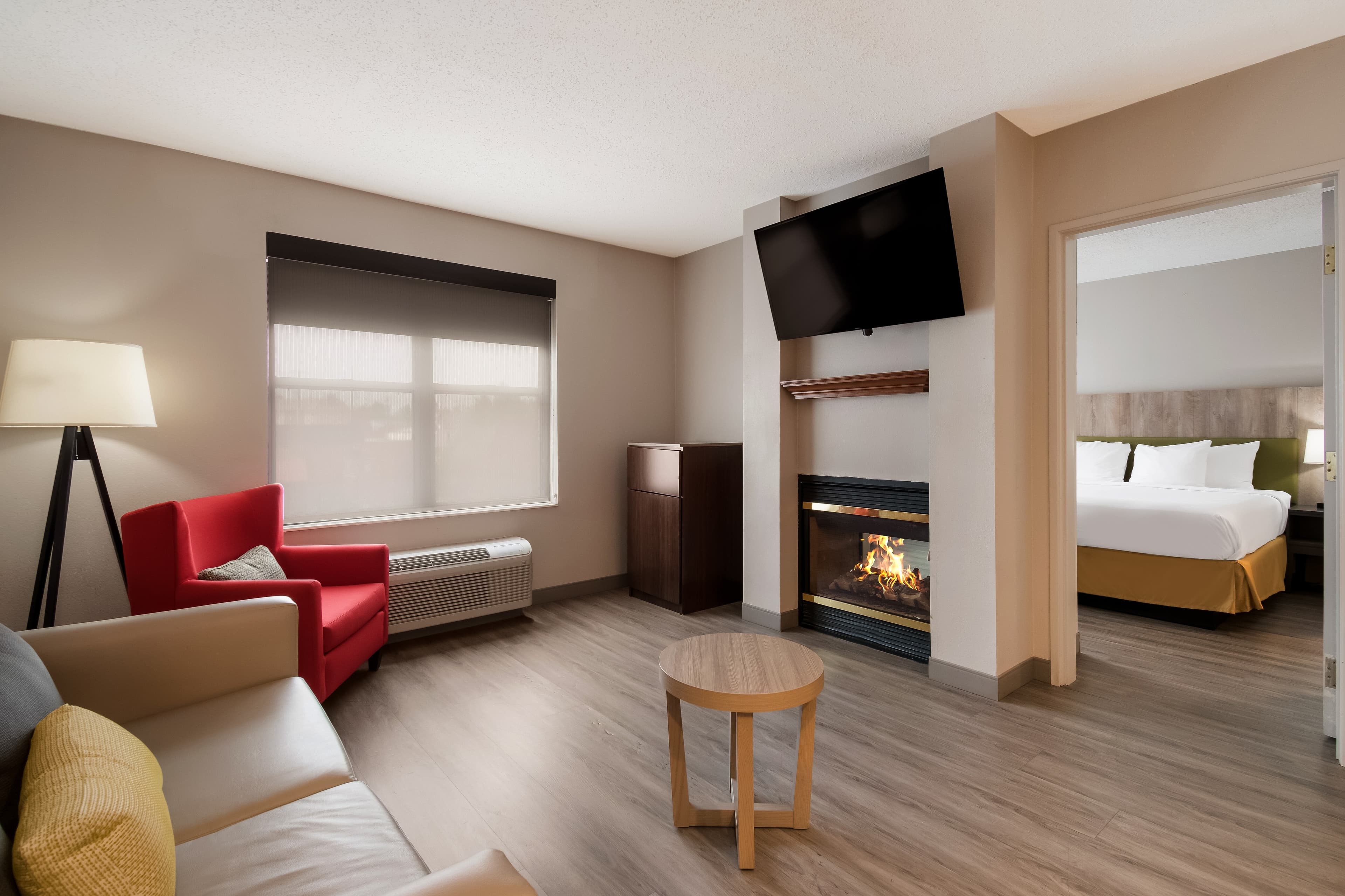 Country Inn & Suites by Radisson, Harrisburg Northeast - Hershey — 17