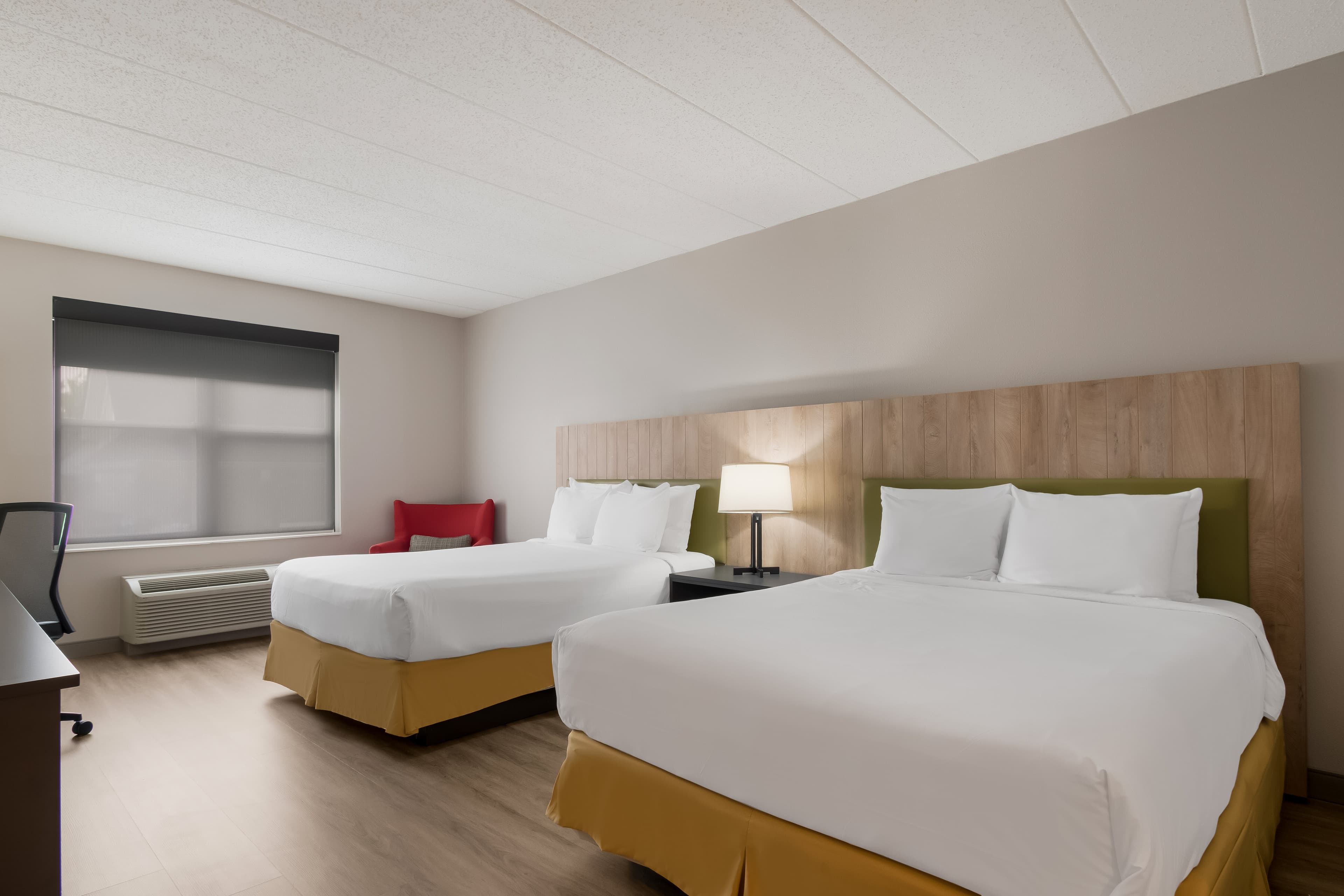 Country Inn & Suites by Radisson, Harrisburg Northeast - Hershey — 28