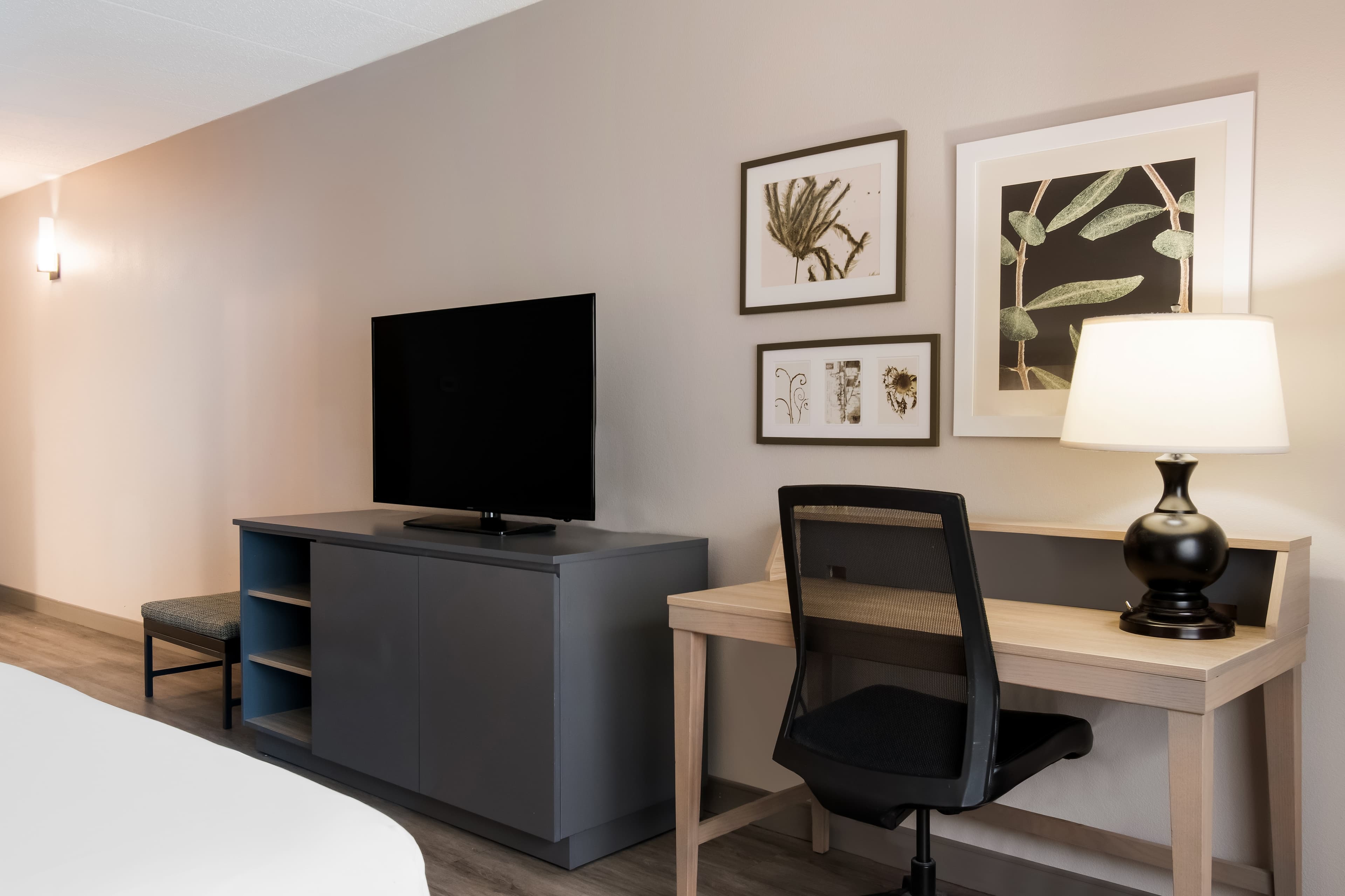 Country Inn & Suites by Radisson, Harrisburg Northeast - Hershey — 30