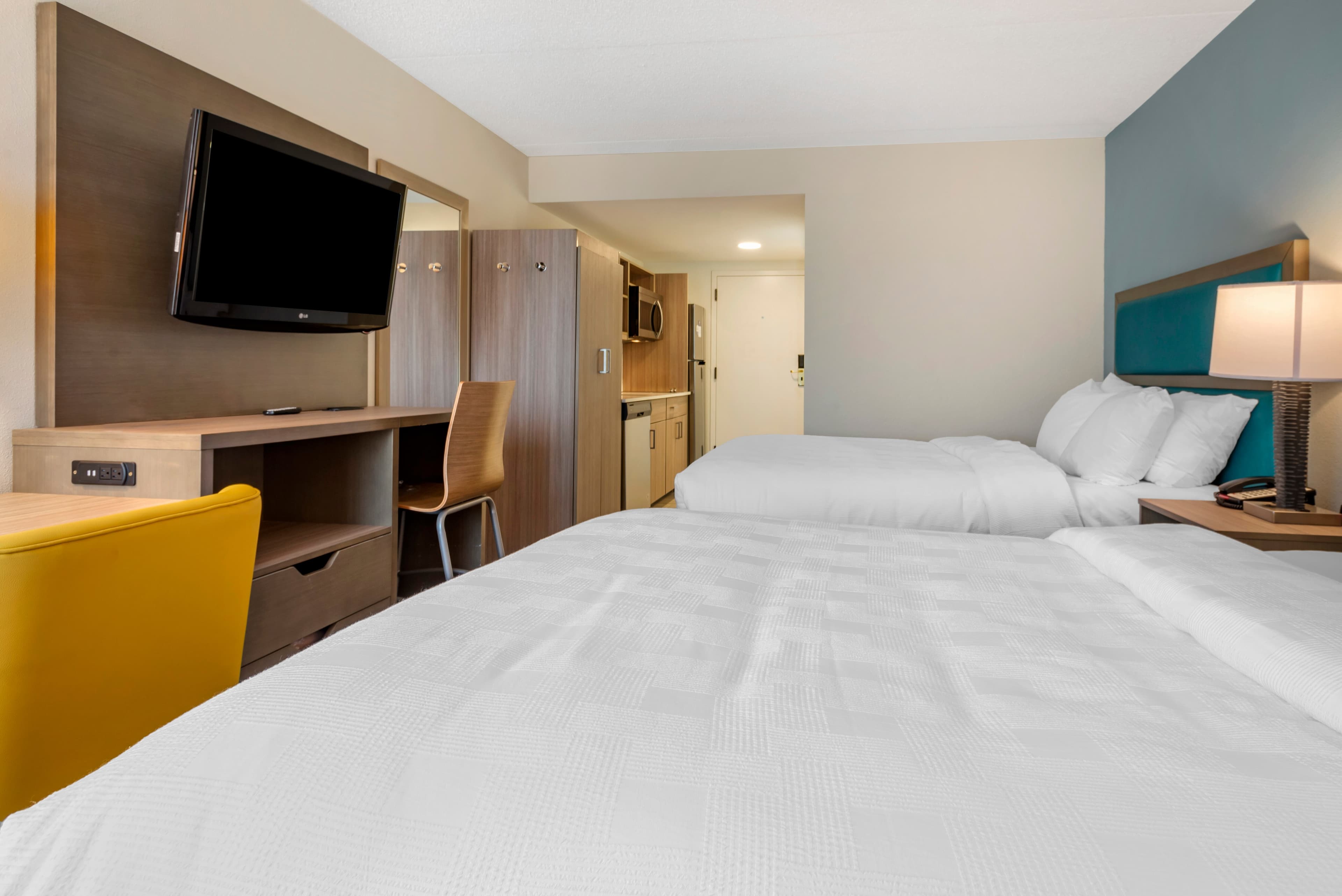 MainStay Suites Horsham - Philadelphia - Image 4