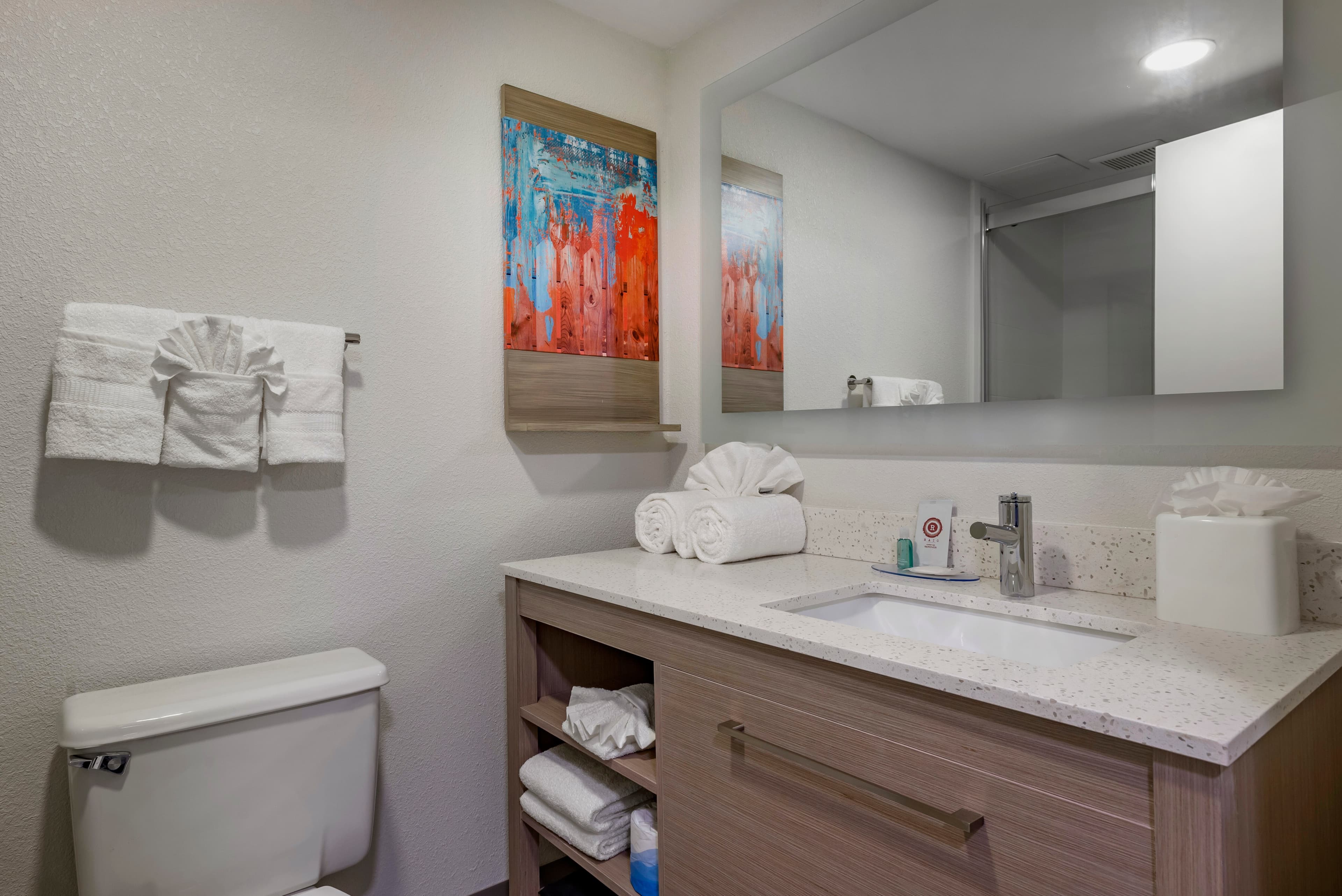 MainStay Suites Horsham - Philadelphia - Image 5