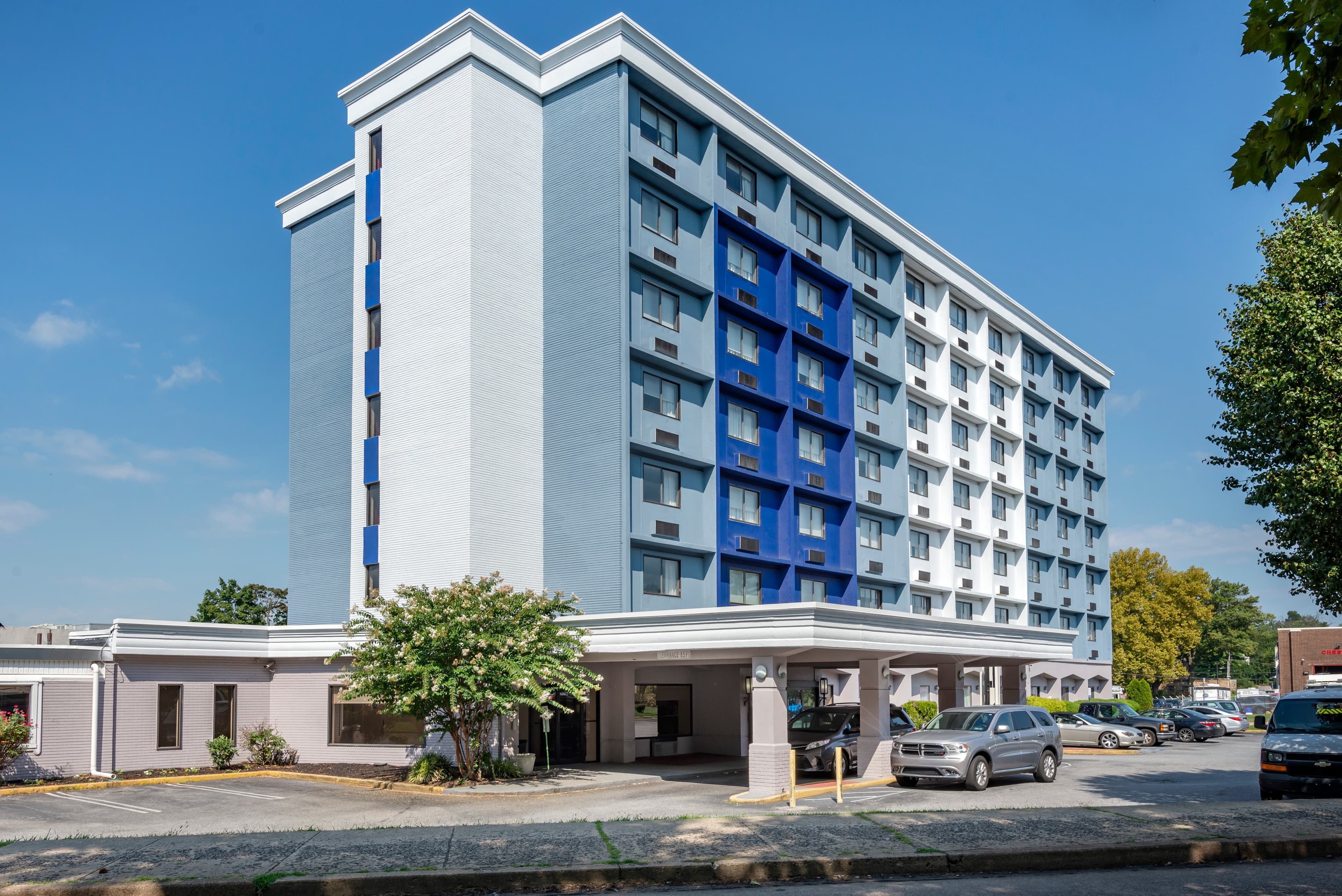 Comfort Inn Philadelphia International Airport West - Image 1