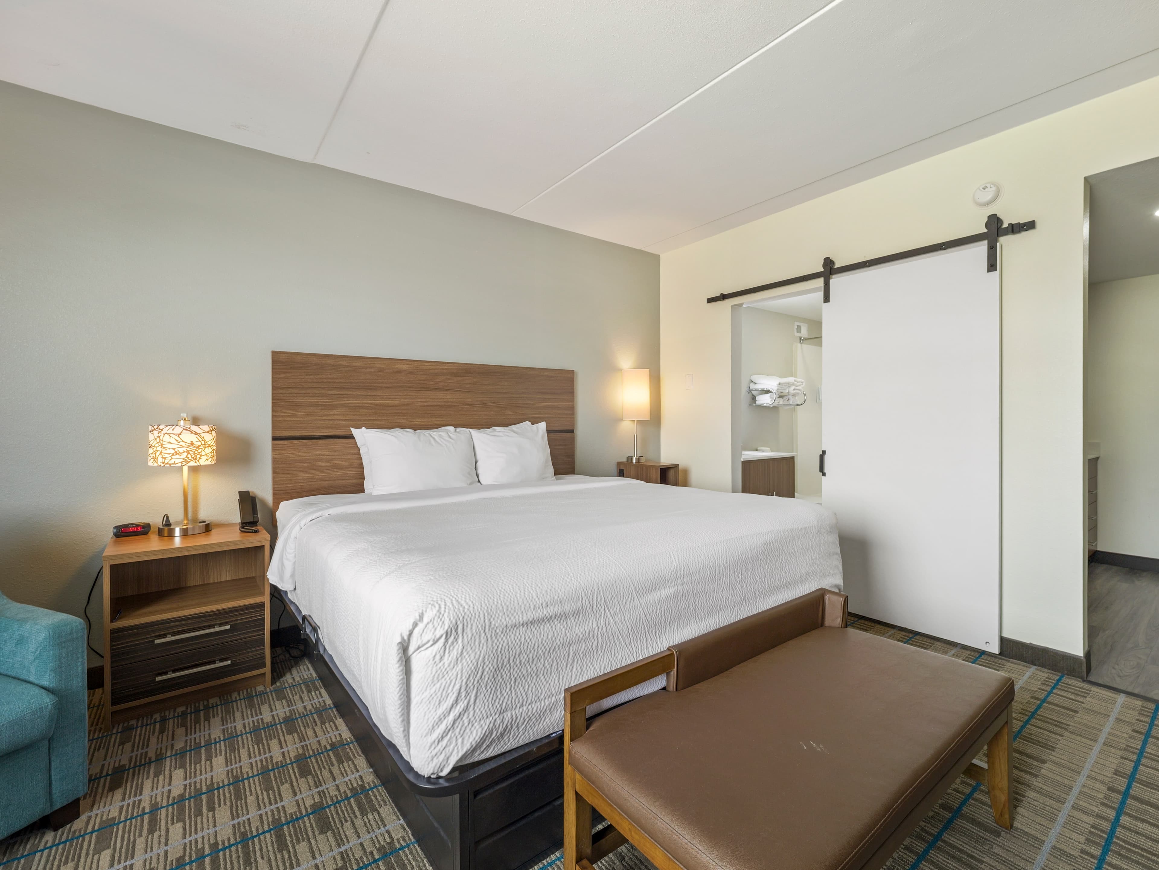 MainStay Suites Chambersburg — 9