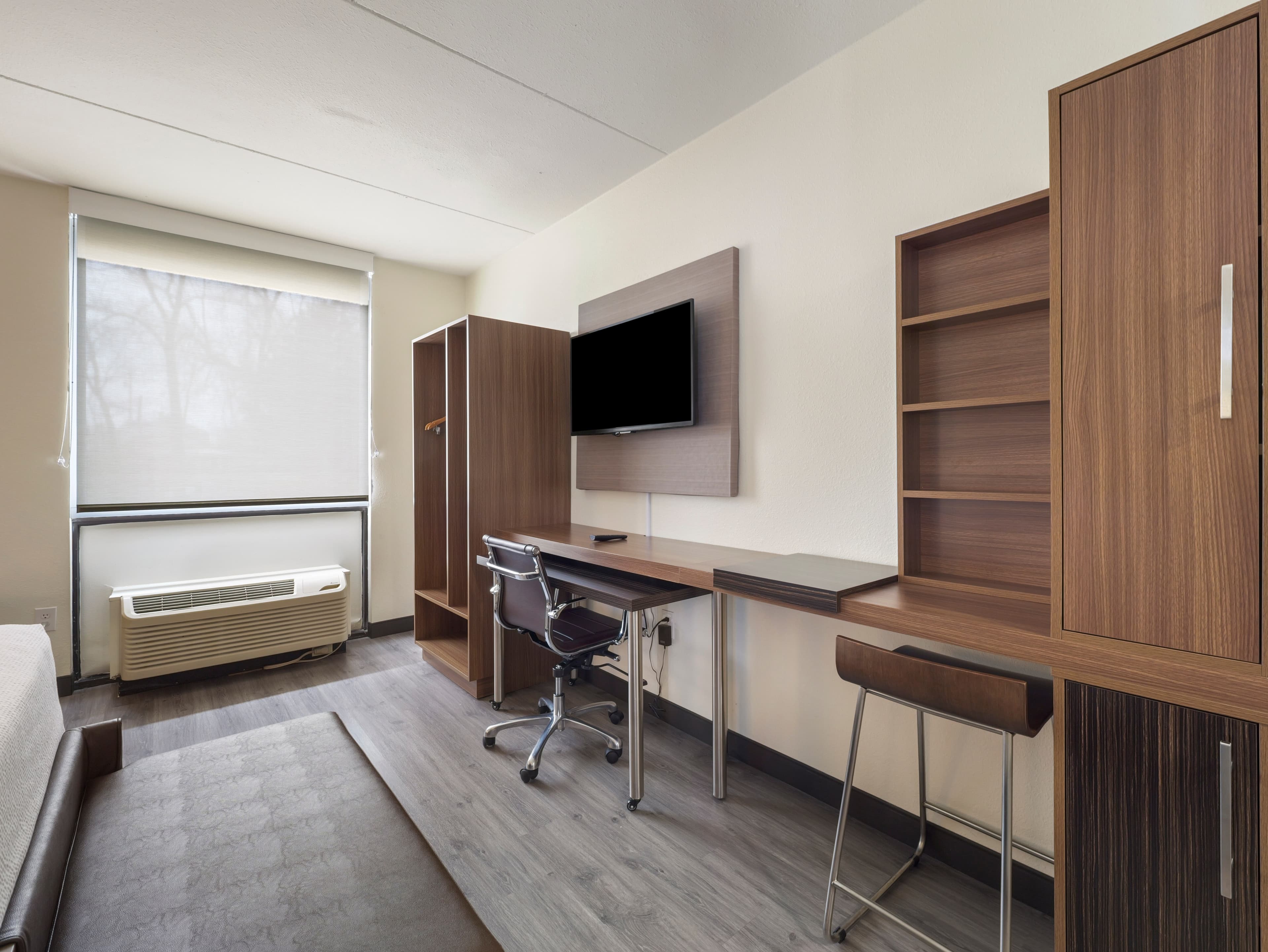 MainStay Suites Chambersburg — 14