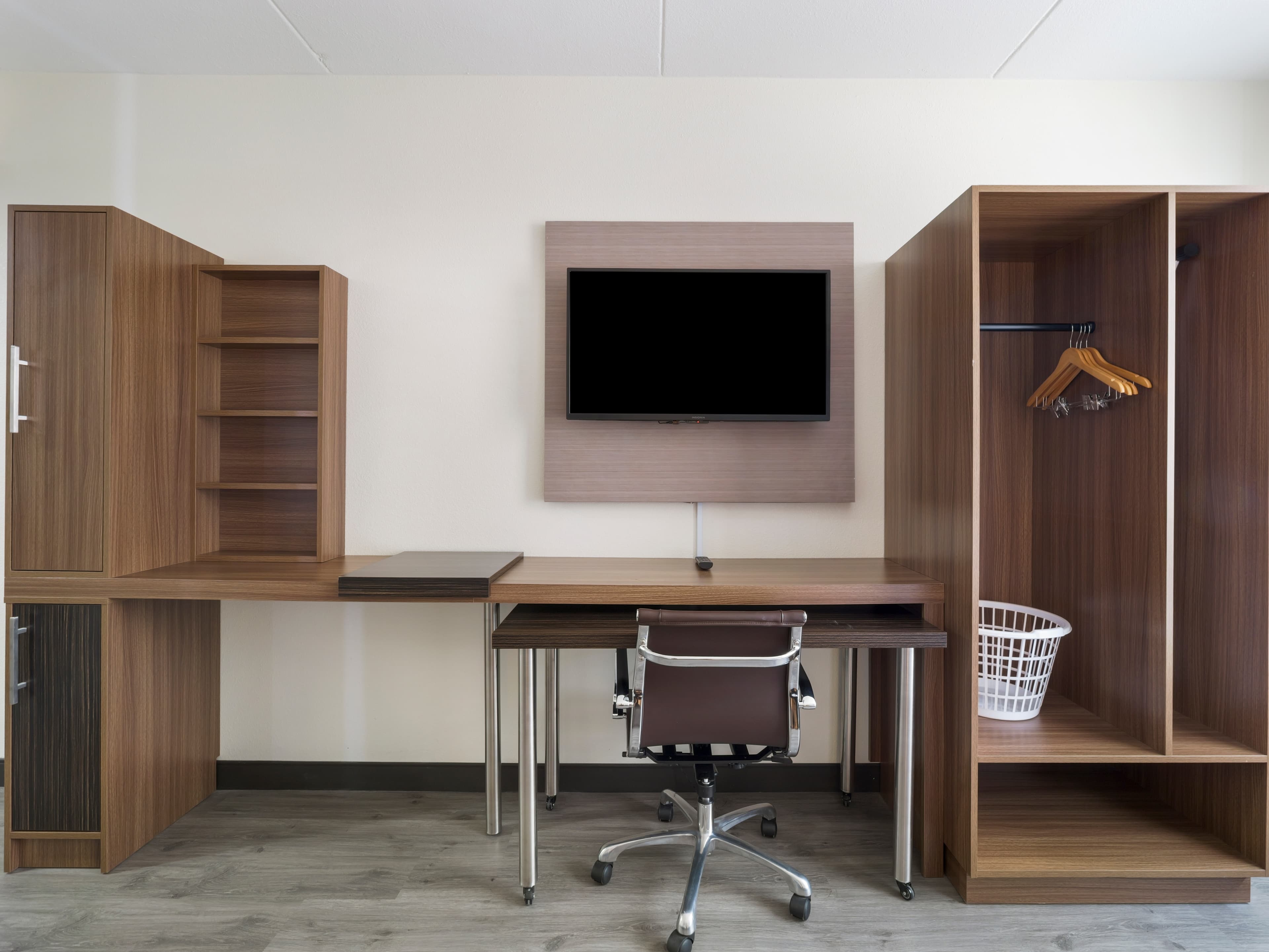 MainStay Suites Chambersburg — 15