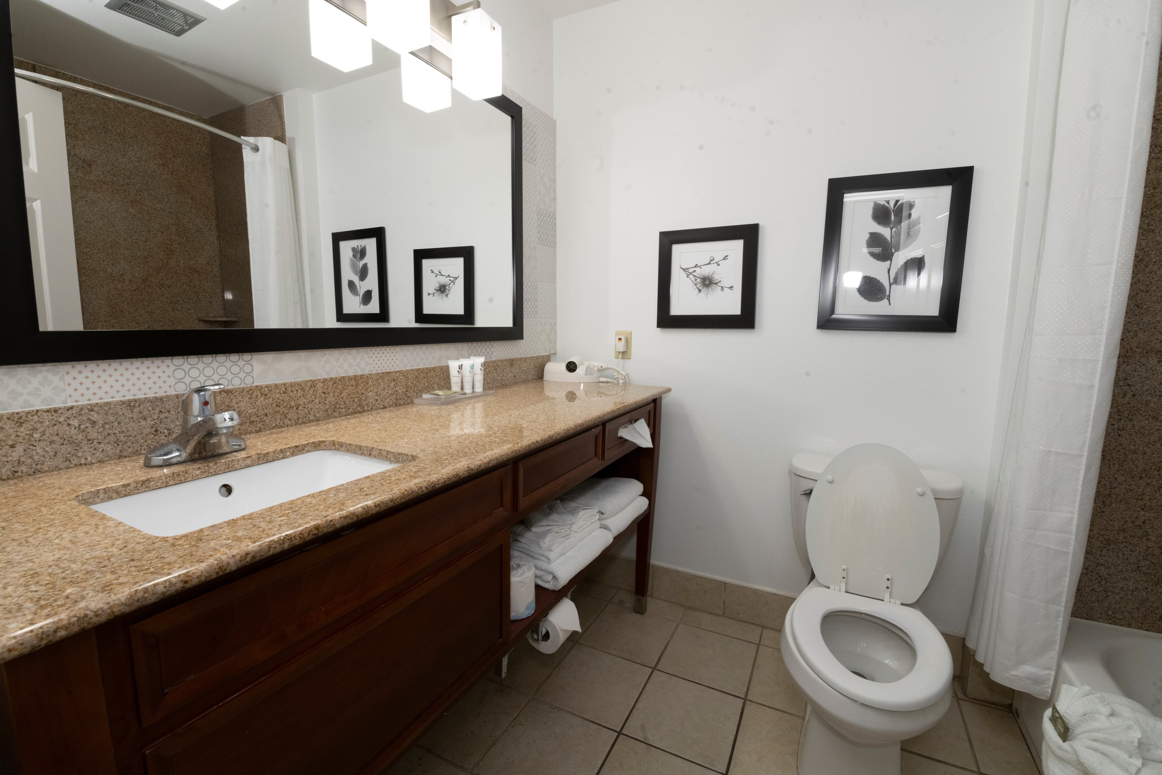 Country Inn & Suites by Radisson, Harrisburg - Hershey West, PA — 6